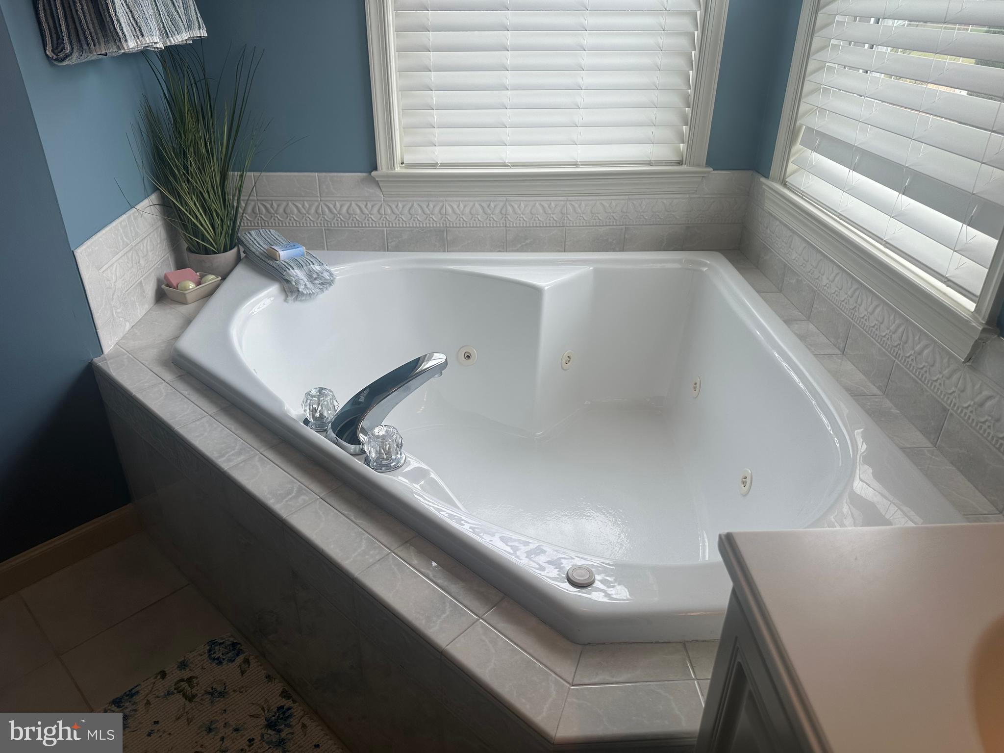 HILLTOWN WOODS - Residential