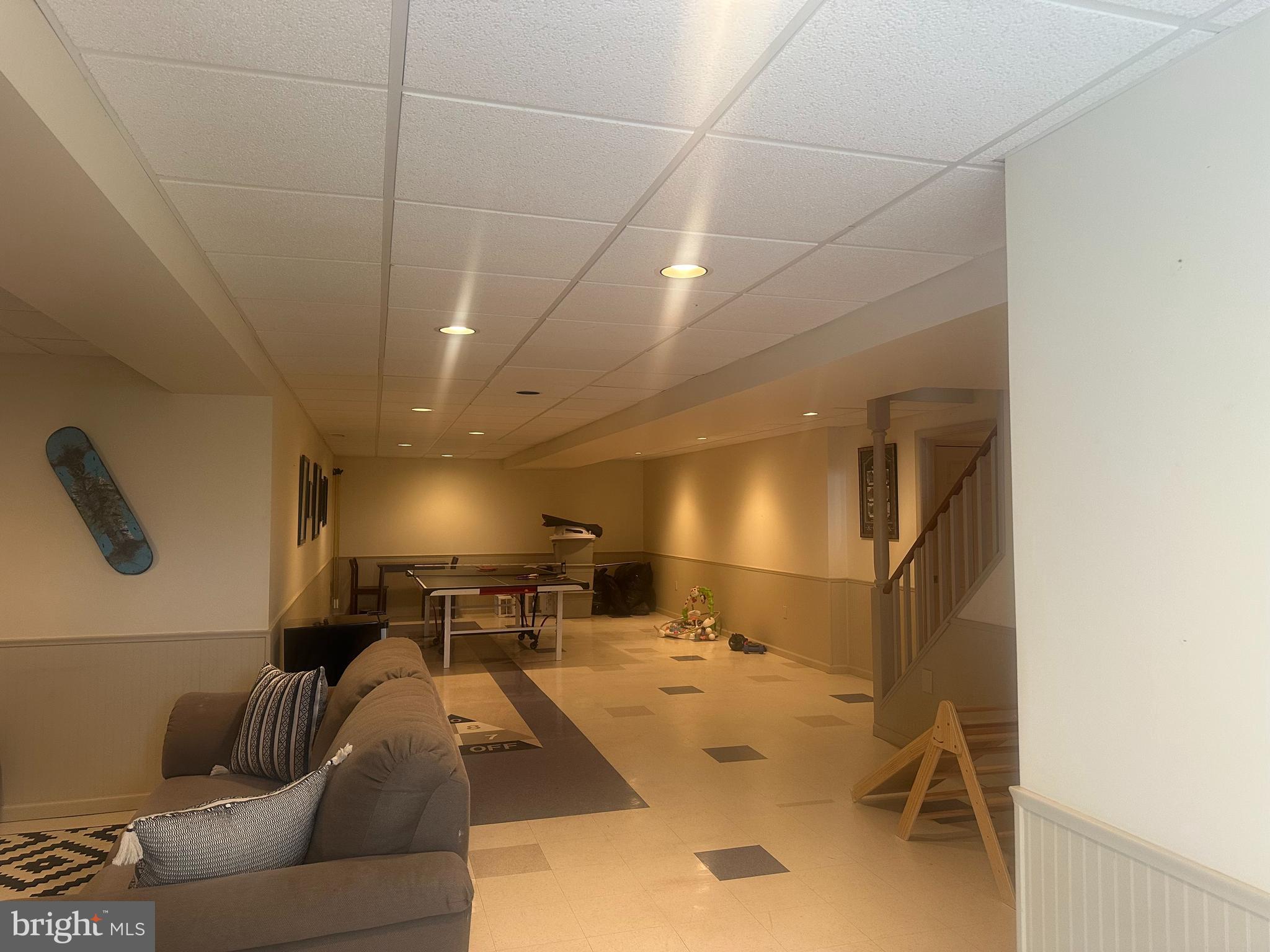 HILLTOWN WOODS - Residential