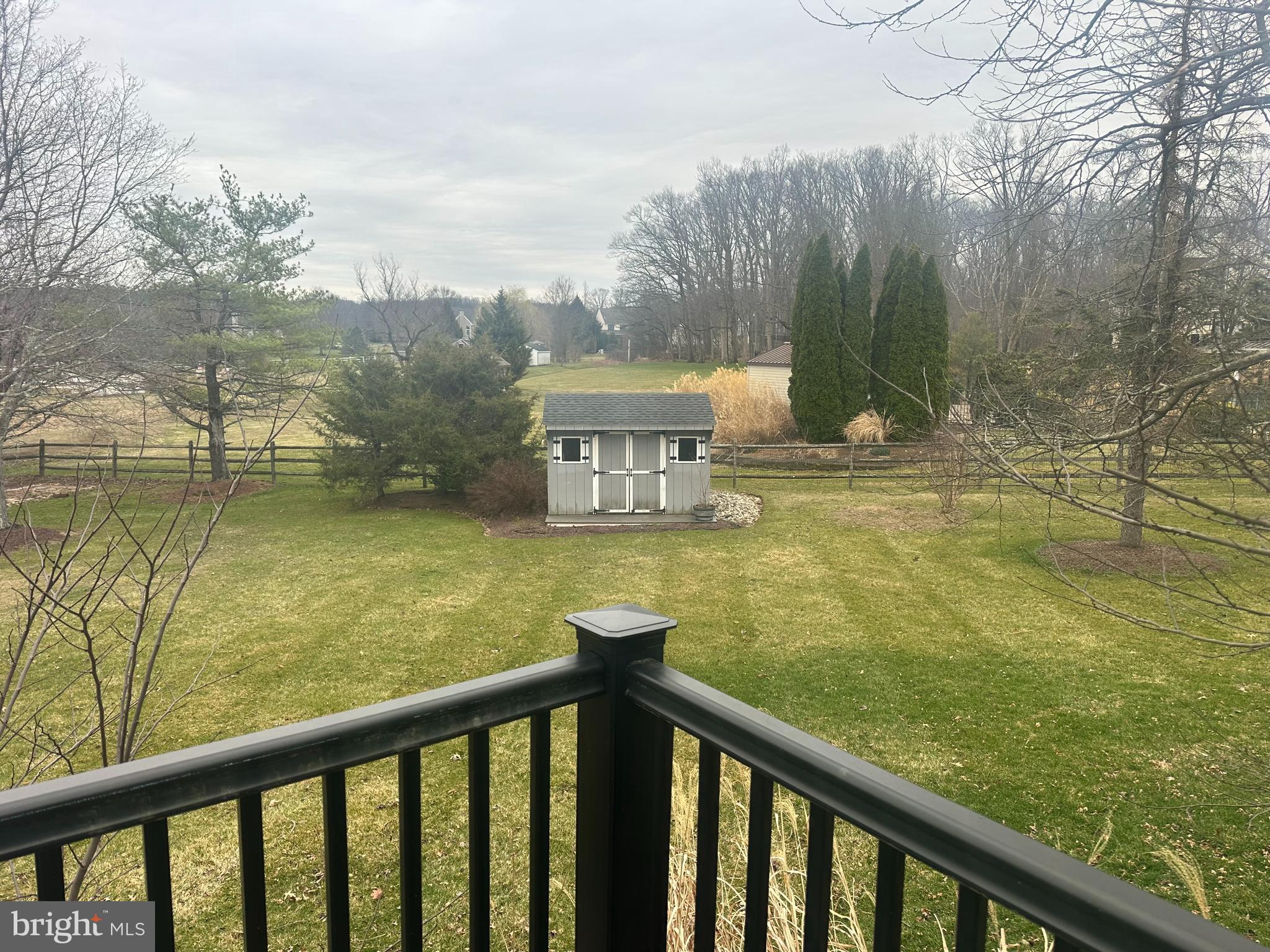 HILLTOWN WOODS - Residential