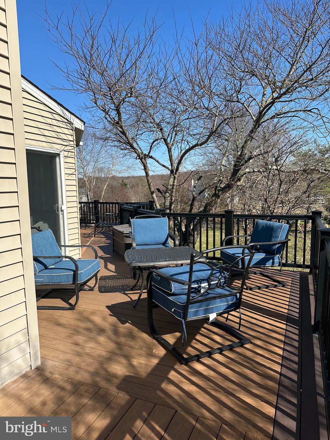 HILLTOWN WOODS - Residential