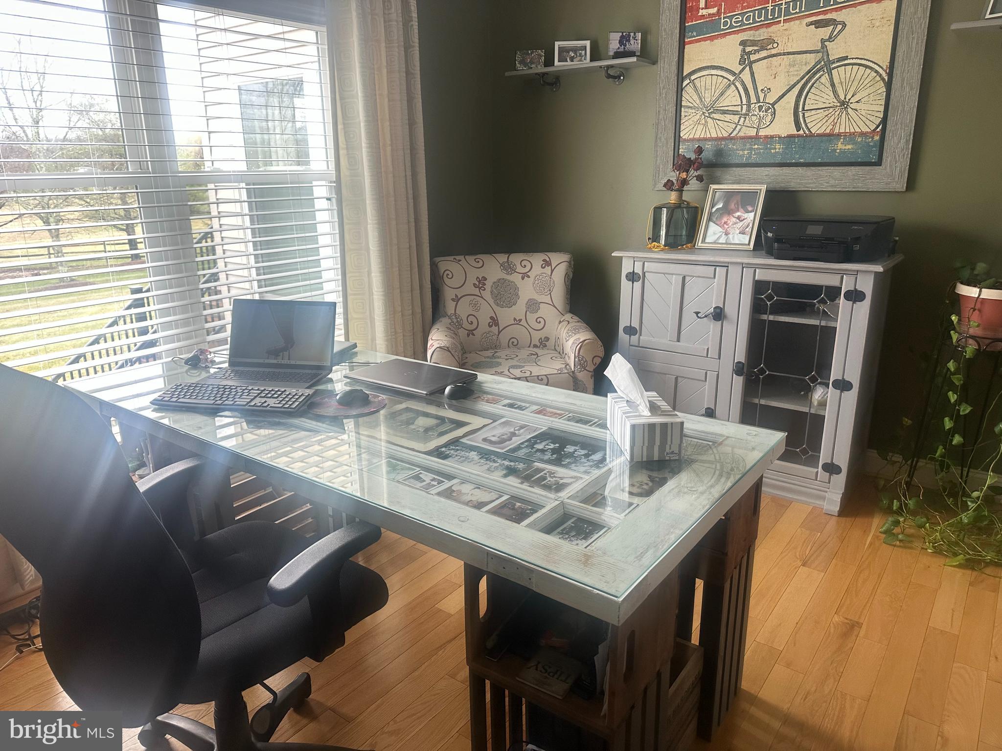 HILLTOWN WOODS - Residential