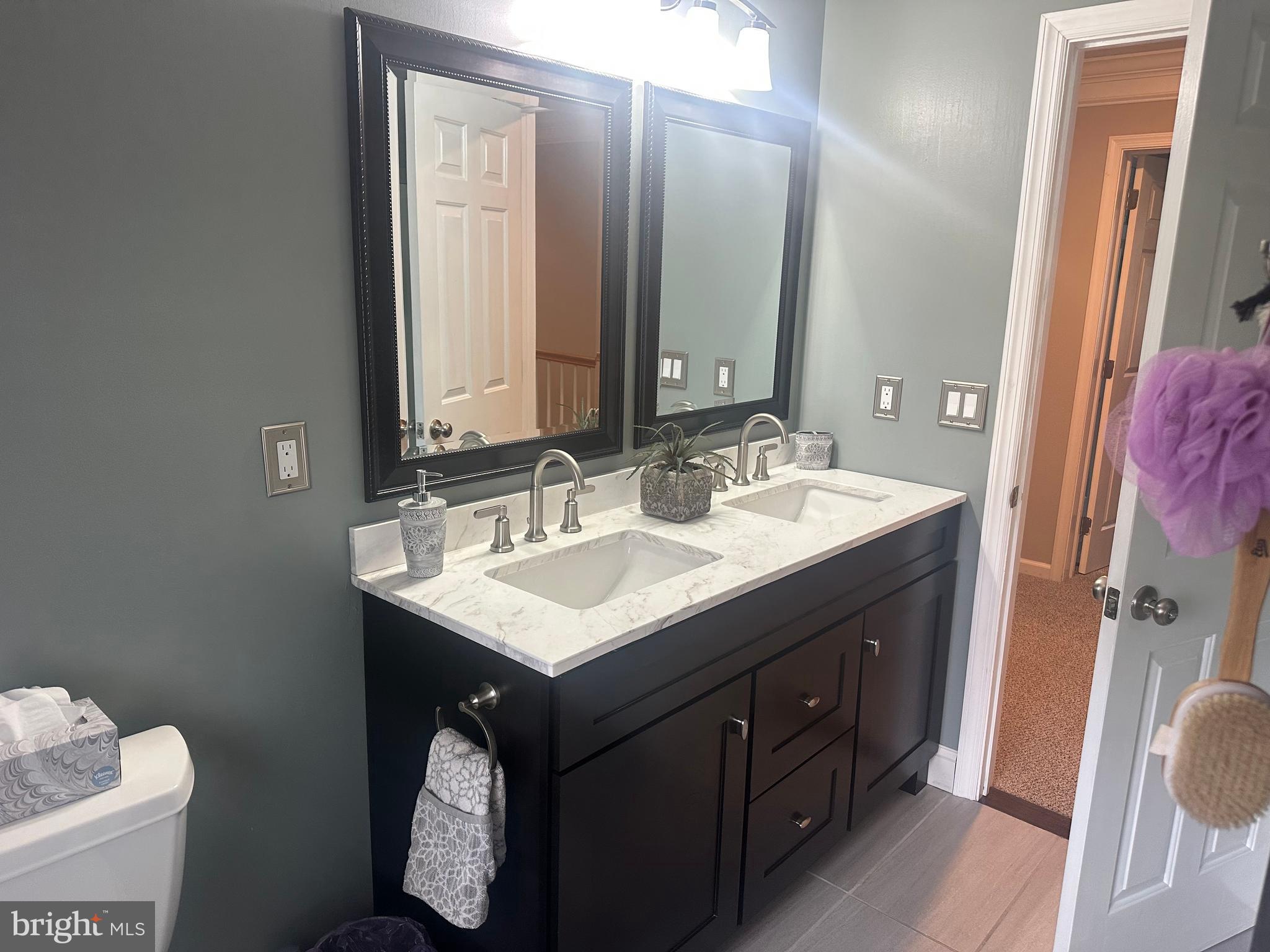 HILLTOWN WOODS - Residential