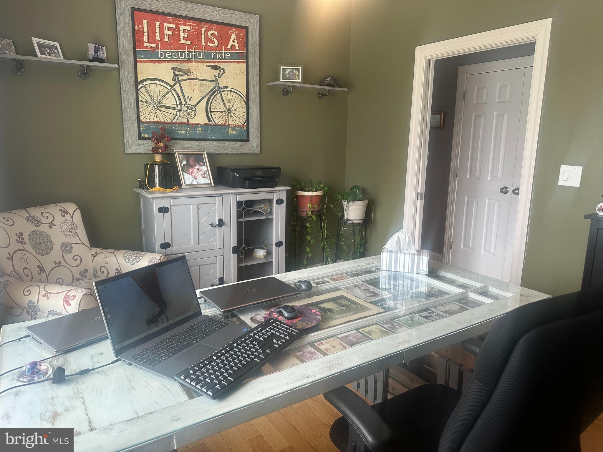 HILLTOWN WOODS - Residential