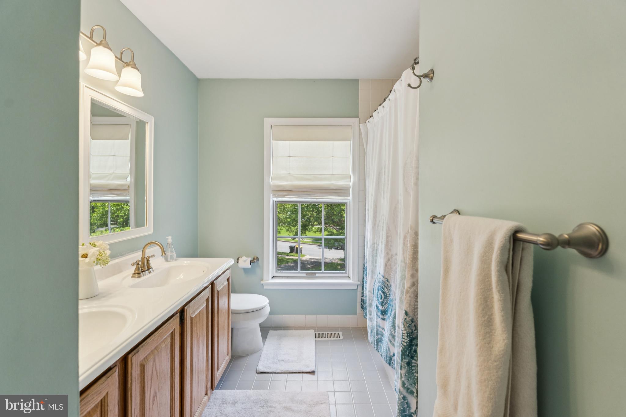 OAK RIDGE - Residential