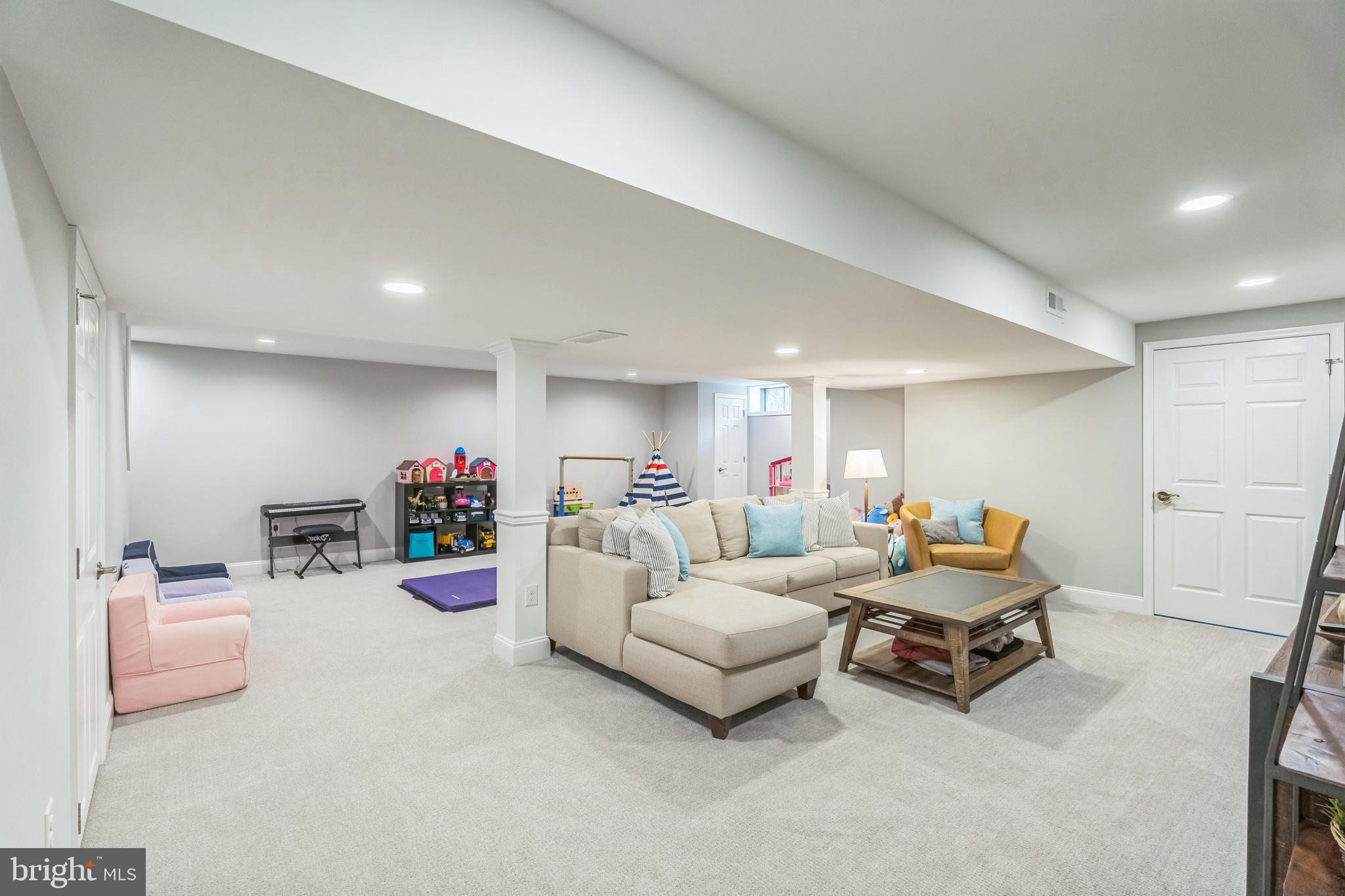 OAK RIDGE - Residential