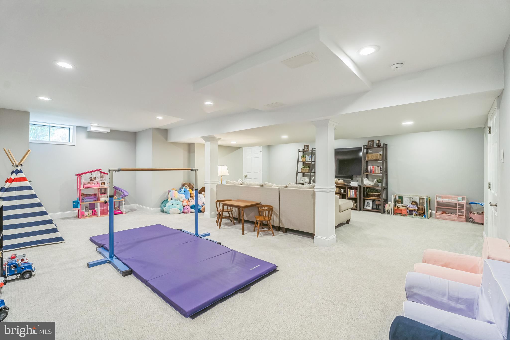 OAK RIDGE - Residential