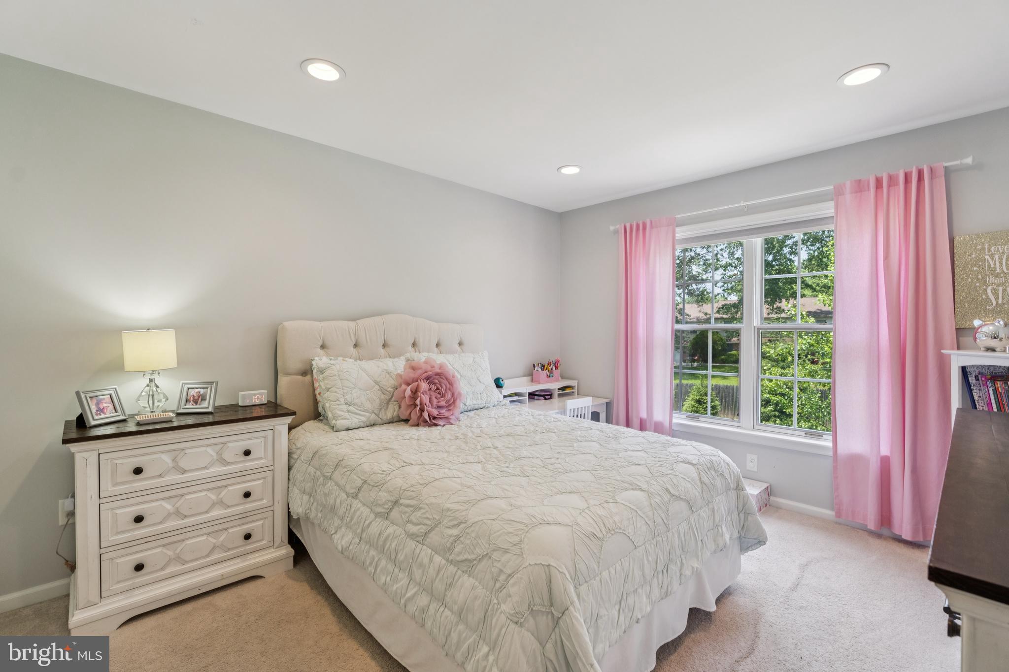 OAK RIDGE - Residential