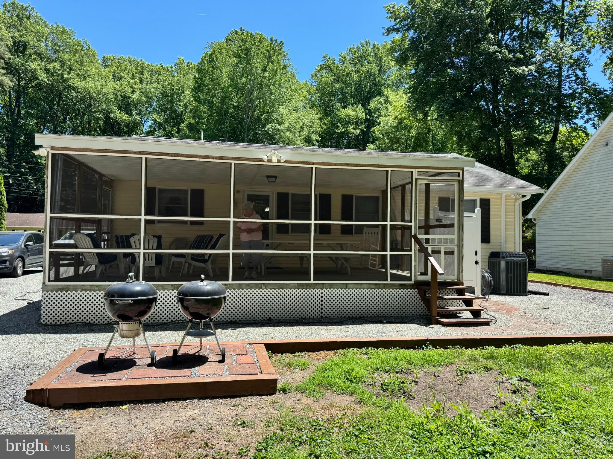 23310 BOAT DOCK DR E