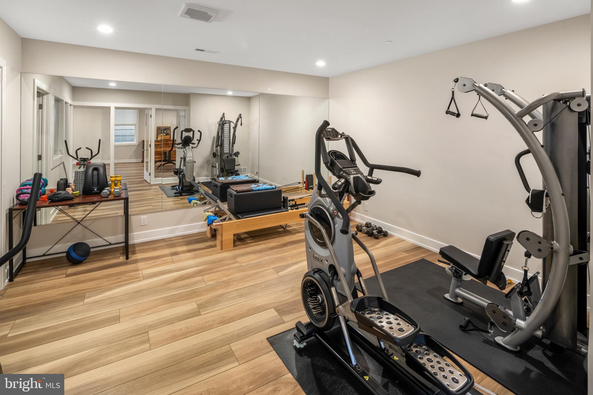 RABBIT RUN CREEK - Residential