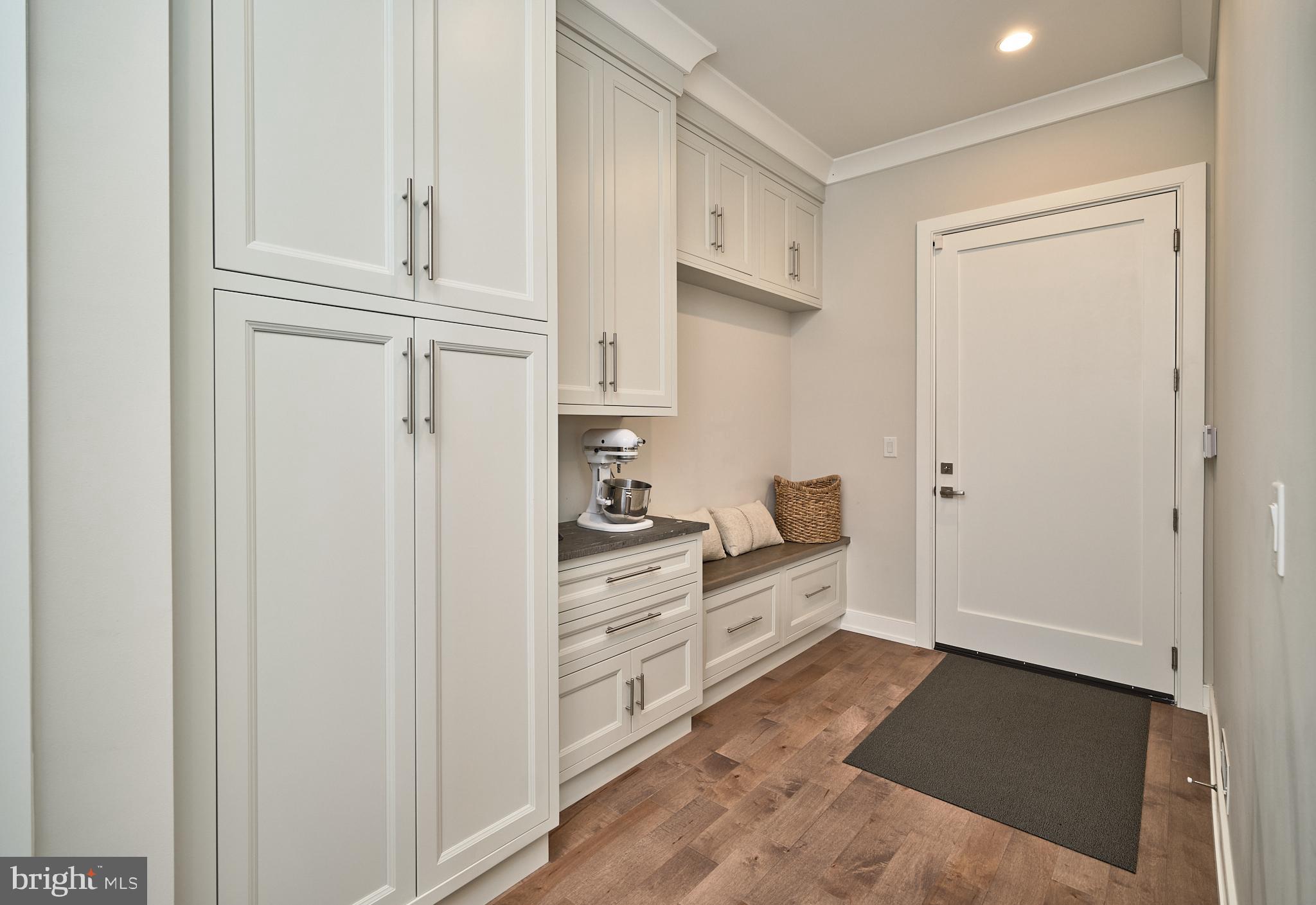 RABBIT RUN CREEK - Residential