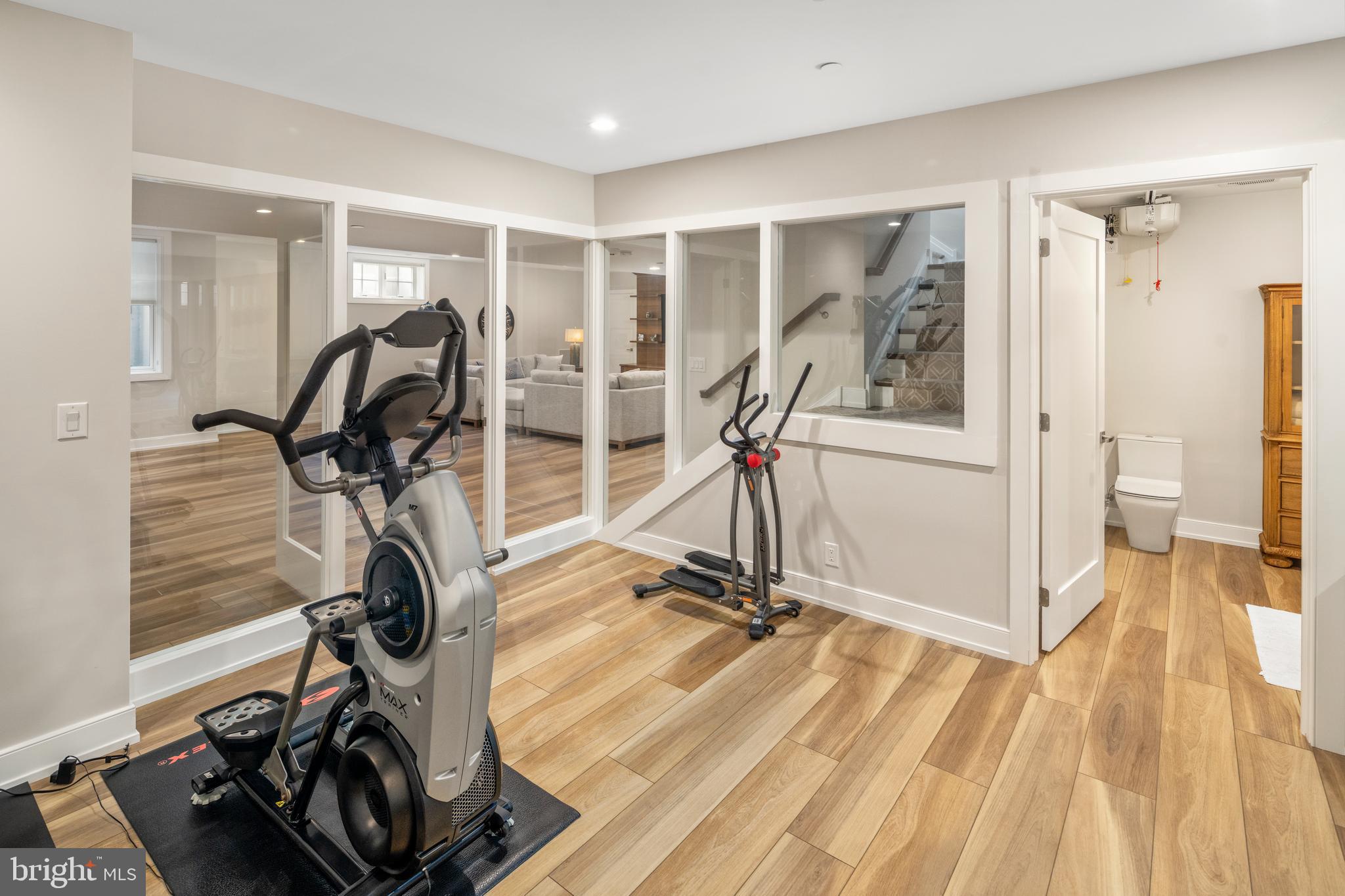 RABBIT RUN CREEK - Residential