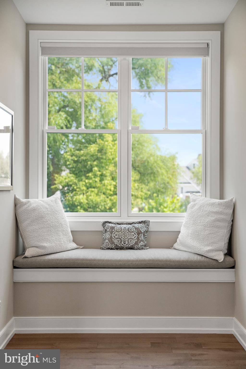 RABBIT RUN CREEK - Residential