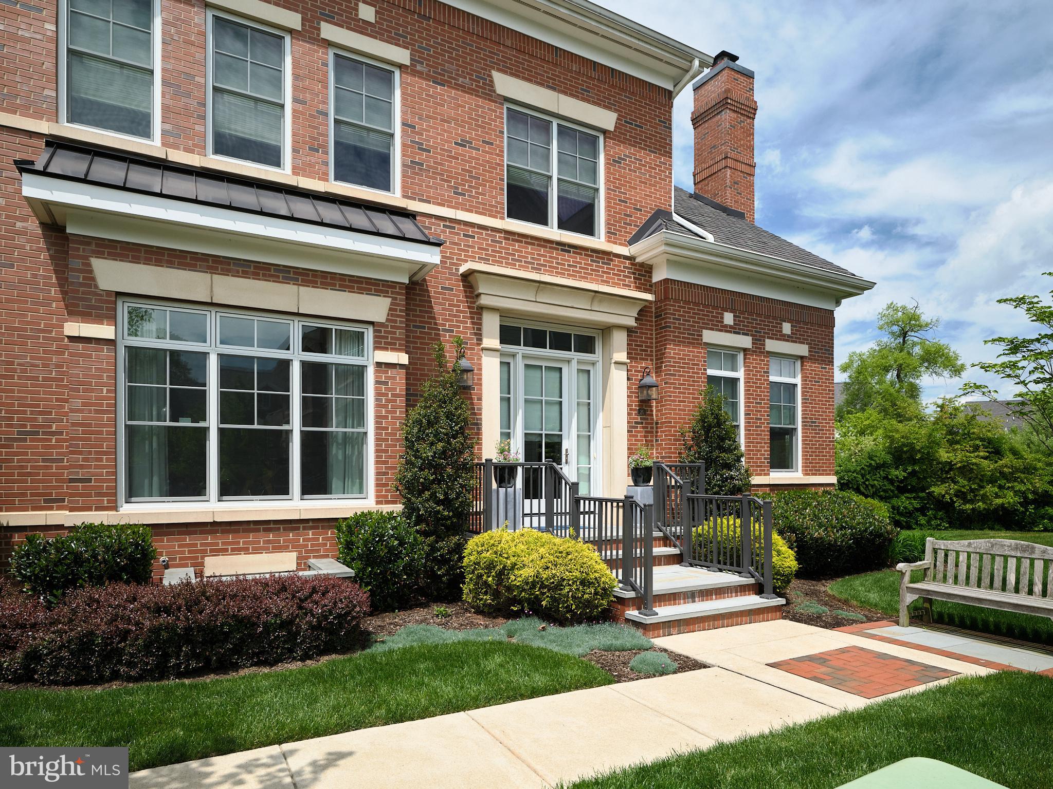 RABBIT RUN CREEK - Residential