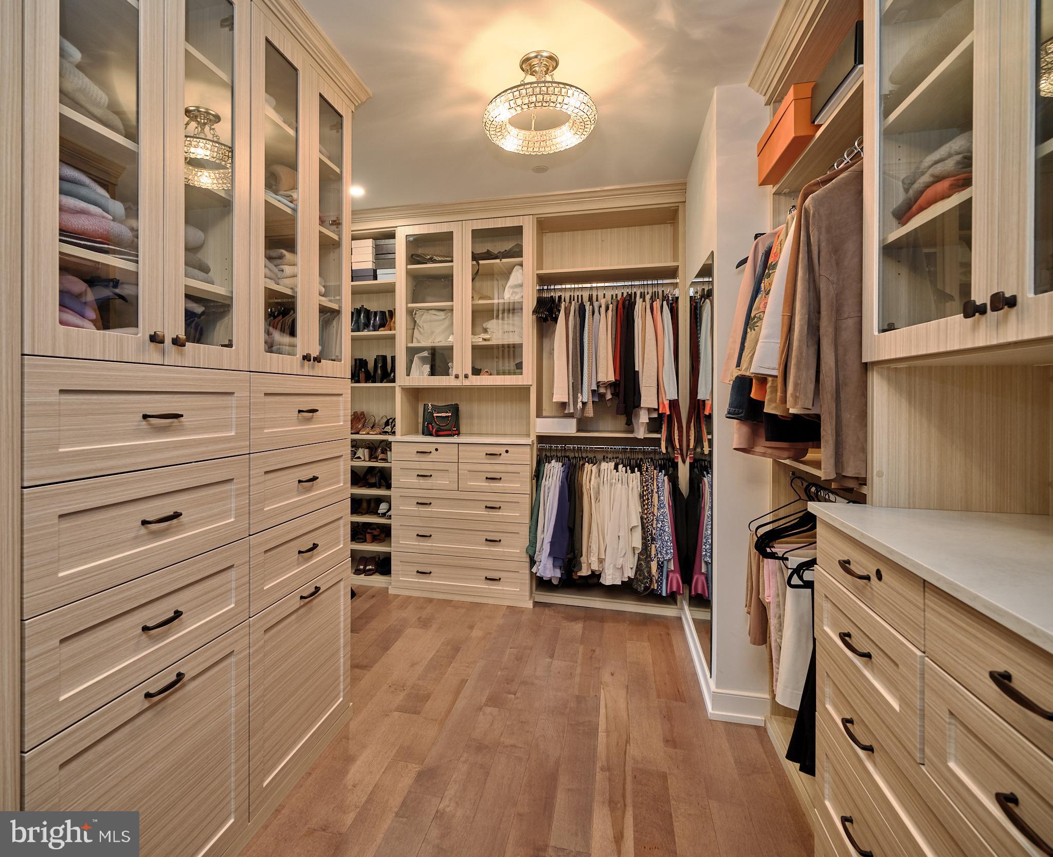 RABBIT RUN CREEK - Residential