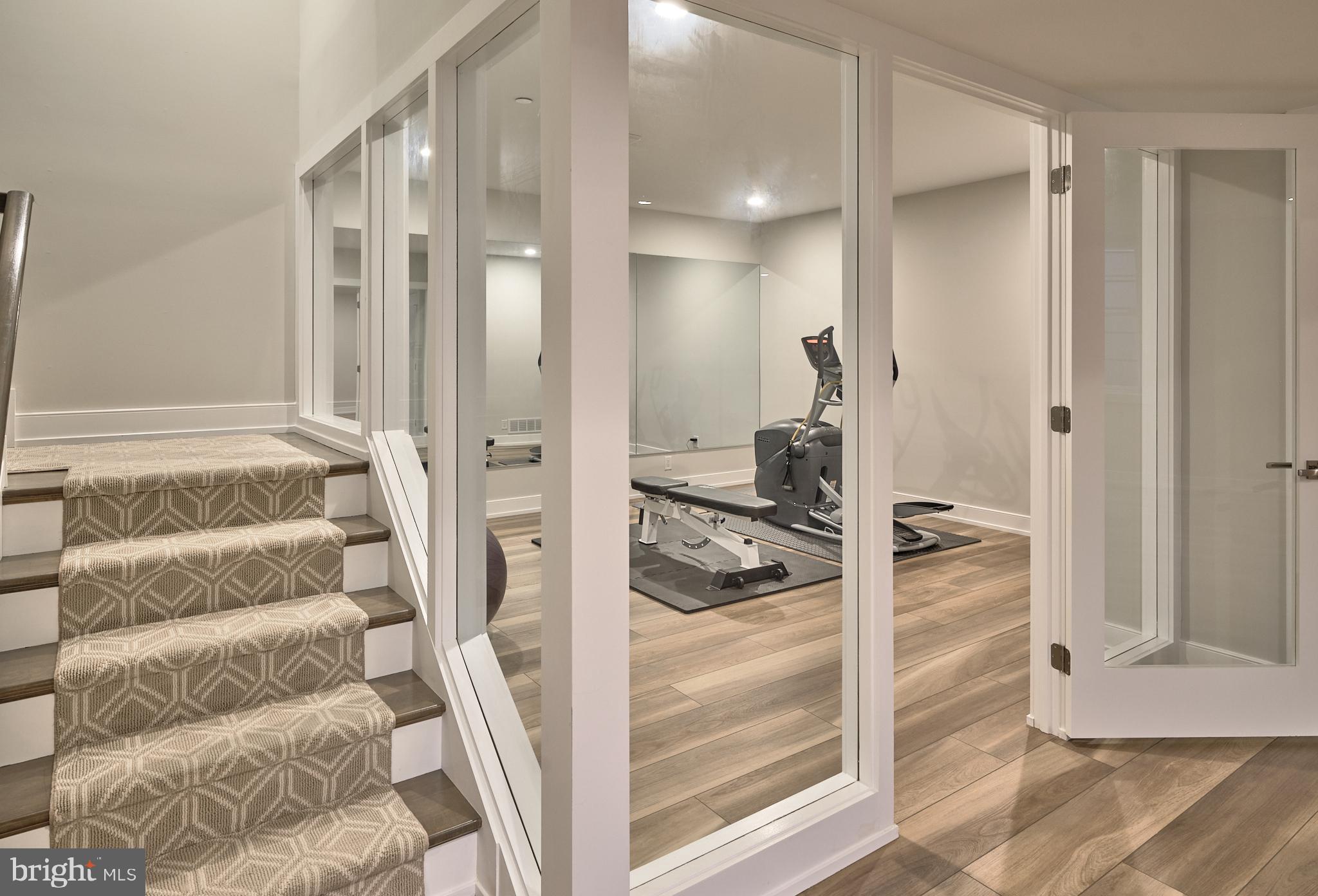 RABBIT RUN CREEK - Residential