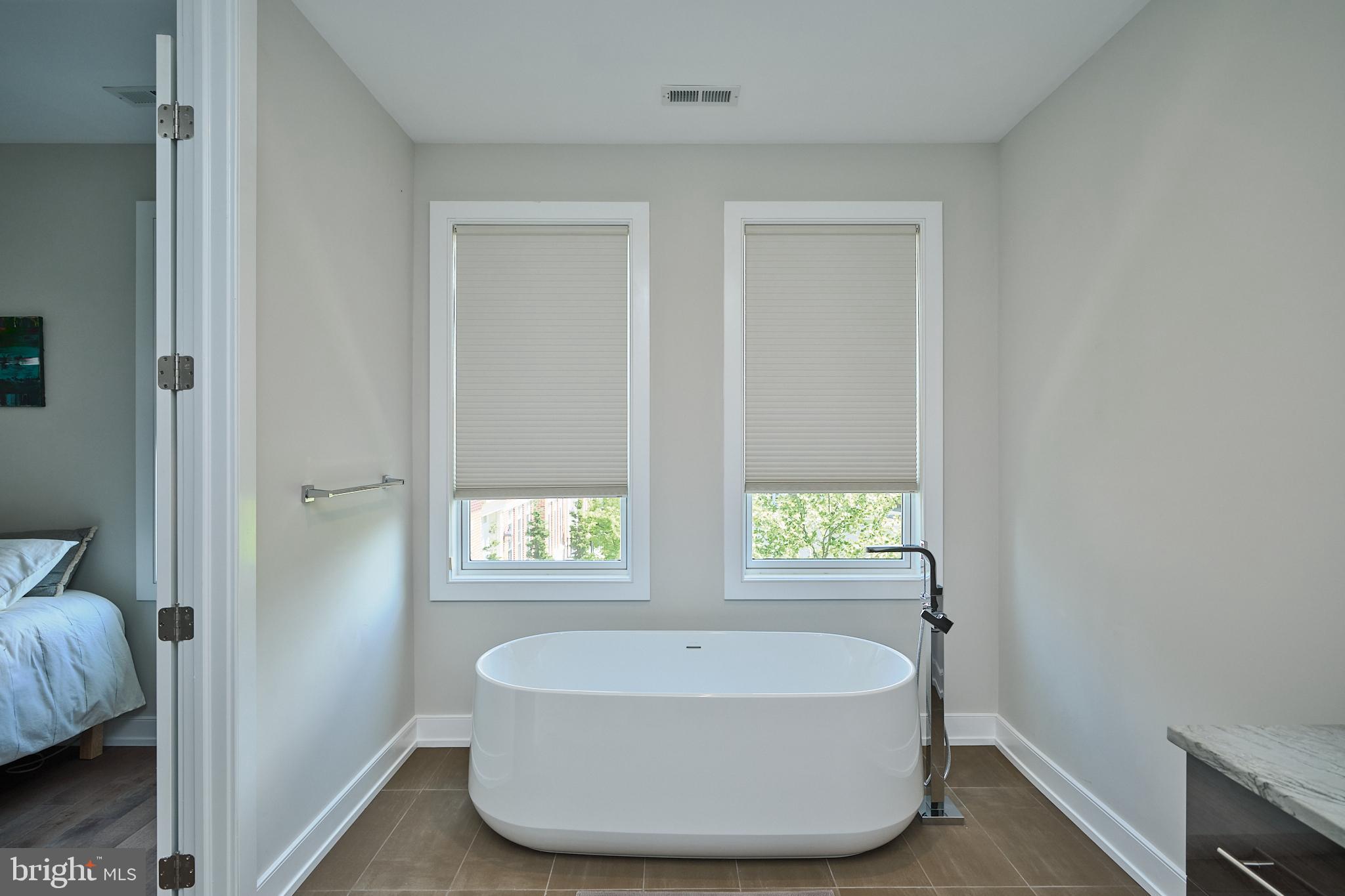 RABBIT RUN CREEK - Residential