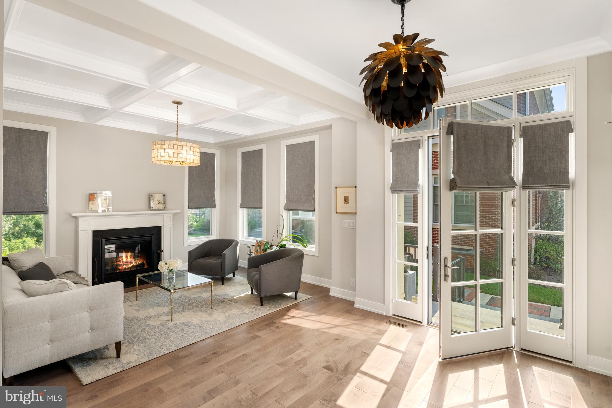 RABBIT RUN CREEK - Residential