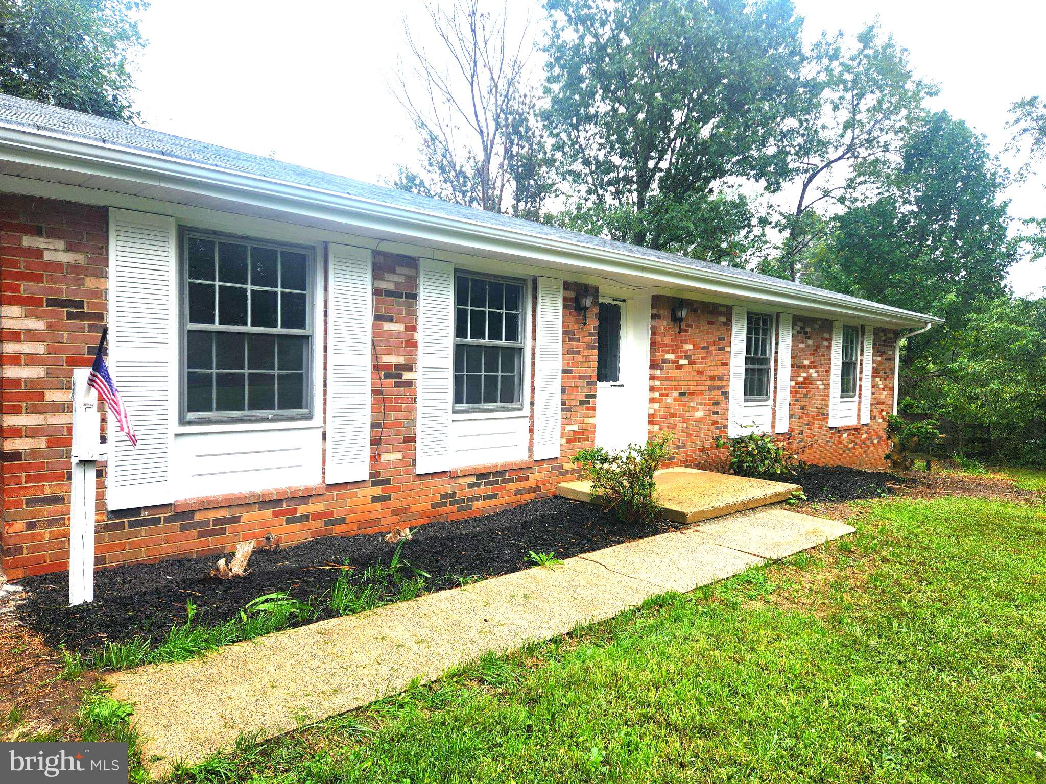 3605 SANDERS LANE
