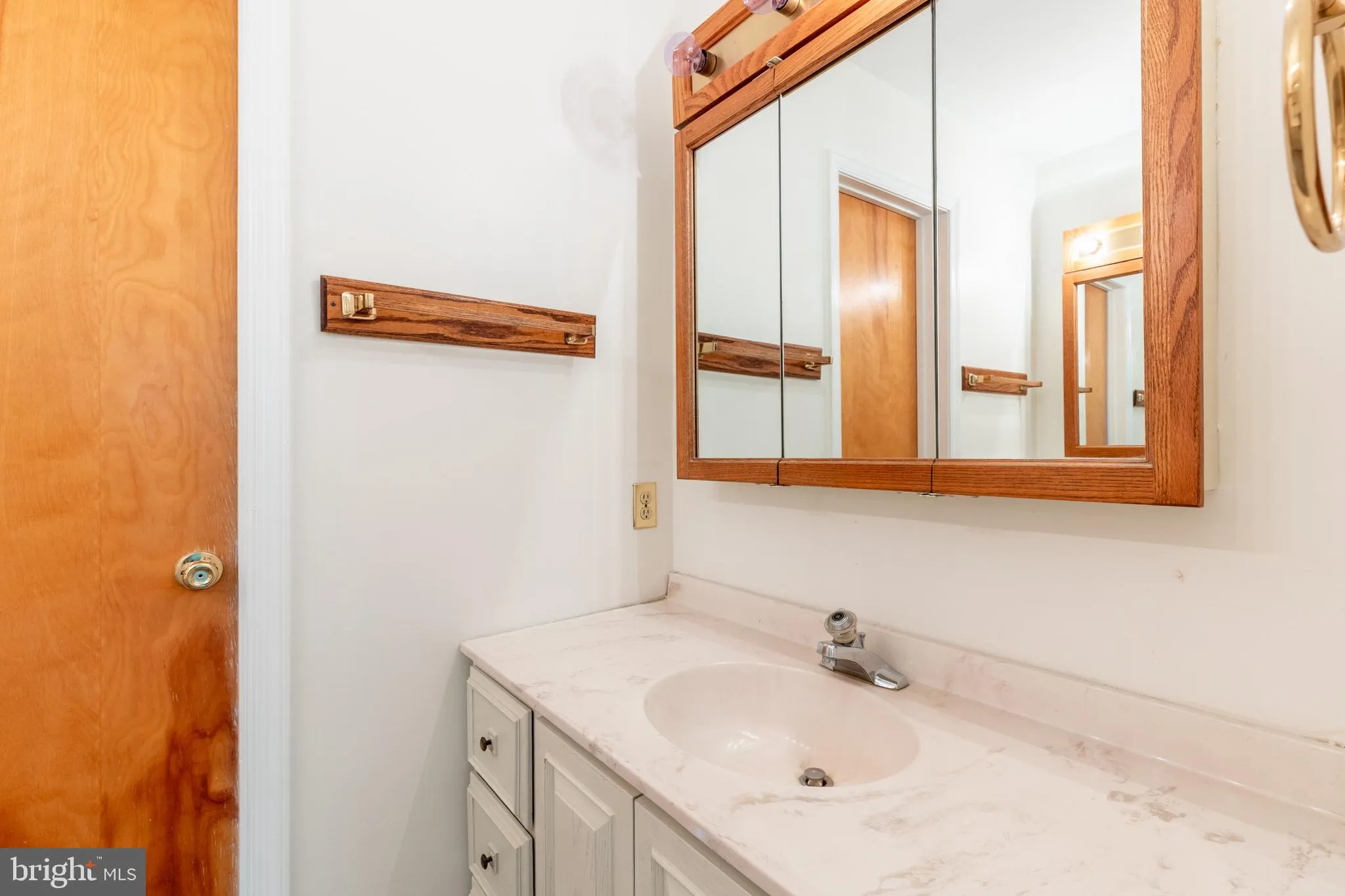 Greenville, Delaware 19807, United States, 4 Bedrooms Bedrooms, ,3 BathroomsBathrooms,Residential,Pending,104667