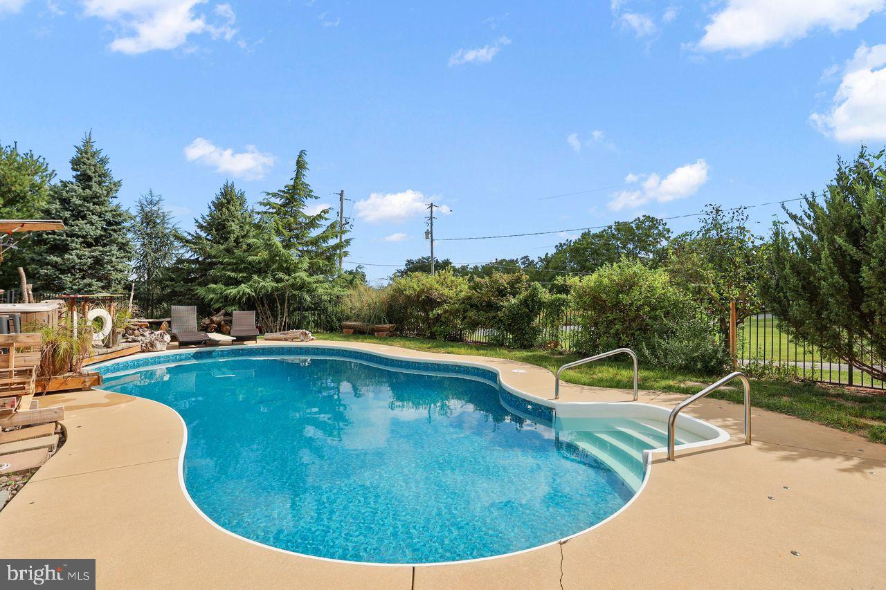 125 VERNA DRIVE
