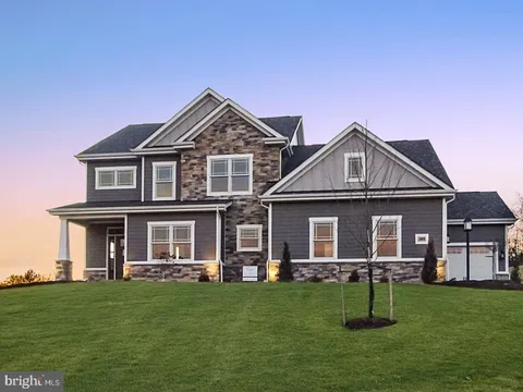 MLS: PADE2089762