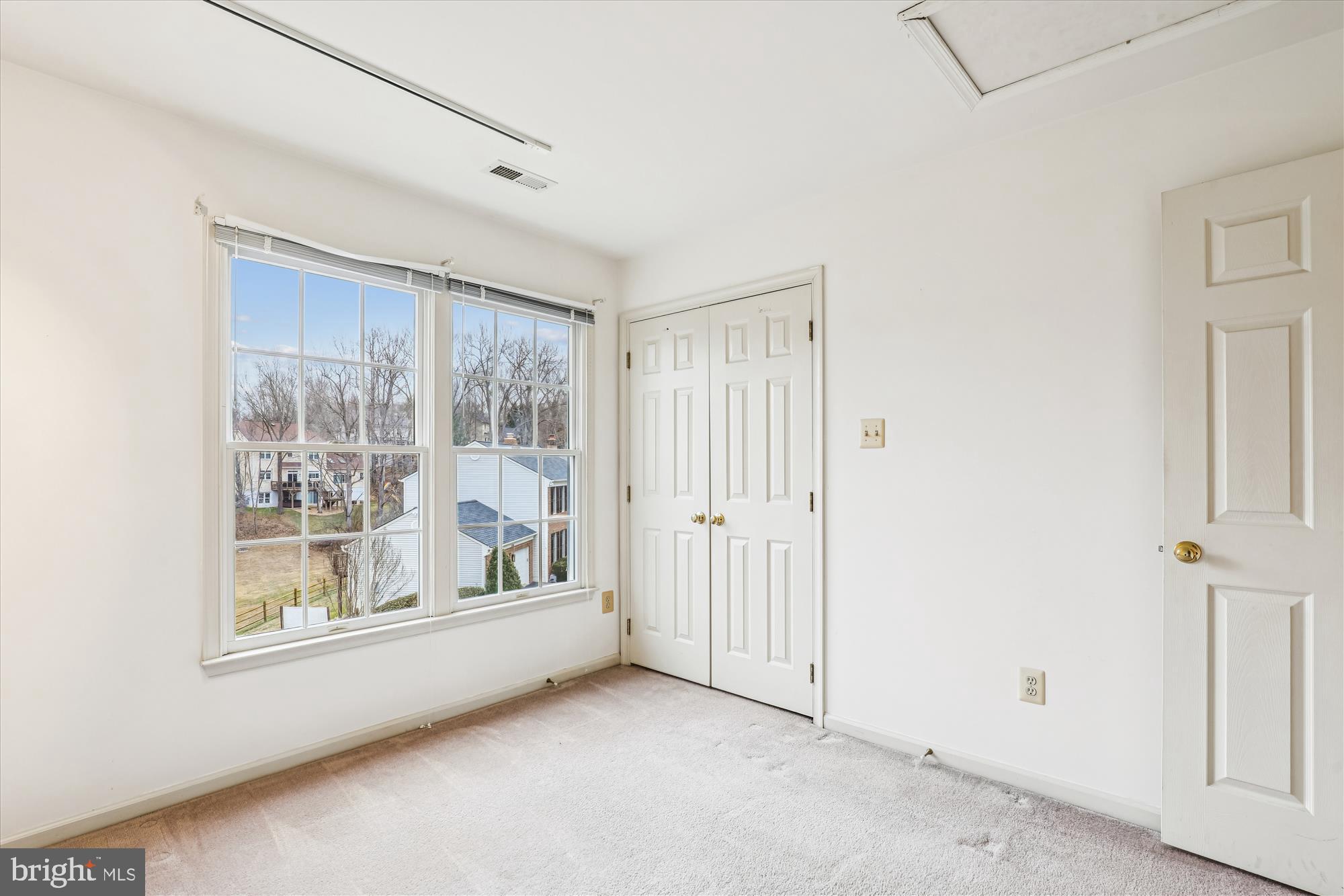 LITTLE ROCKY RUN - Residential