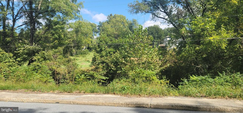 Photo of 67 Slackwater, MILLERSVILLE, PA 17551 (MLS # PALA2063152)