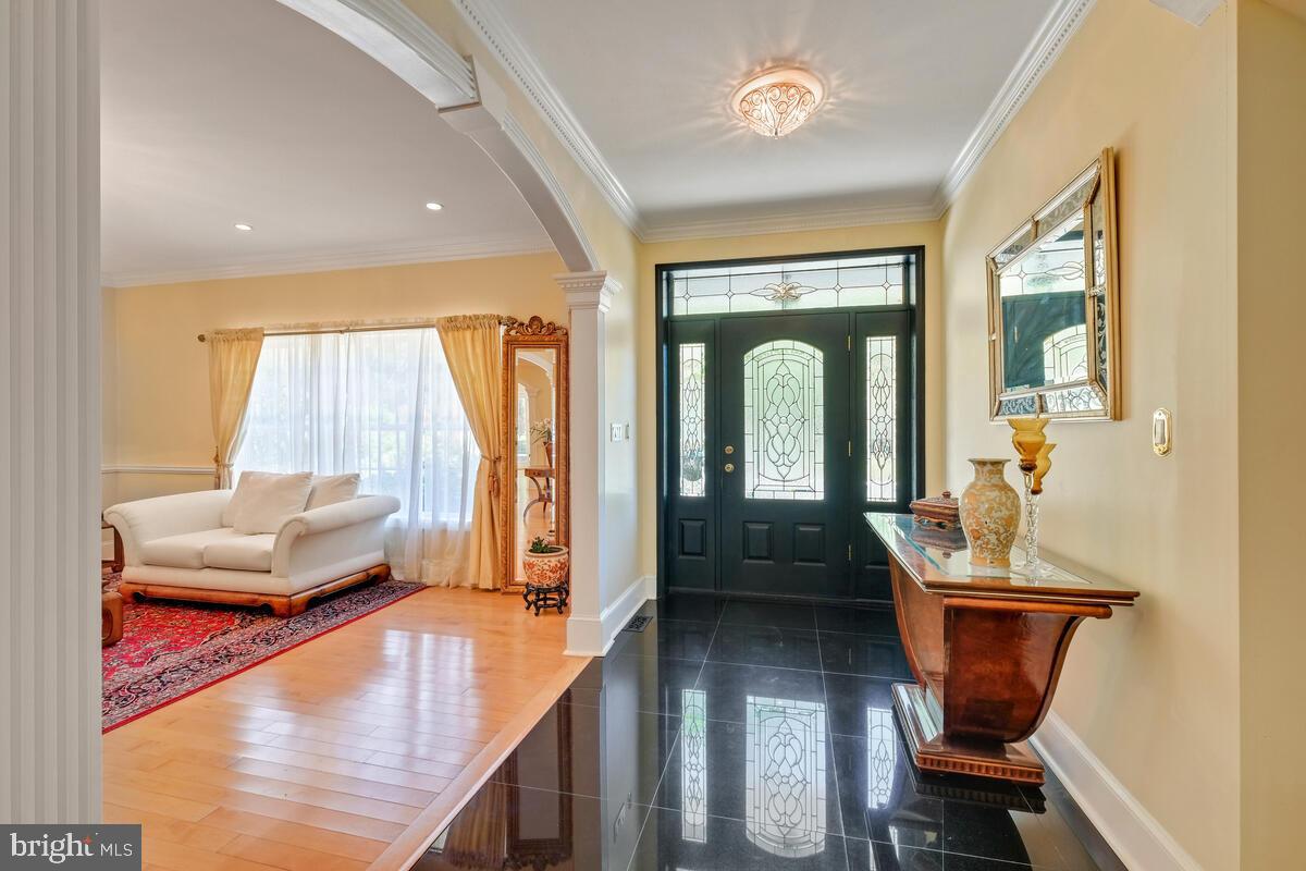 REGENCY ESTATES - Residential