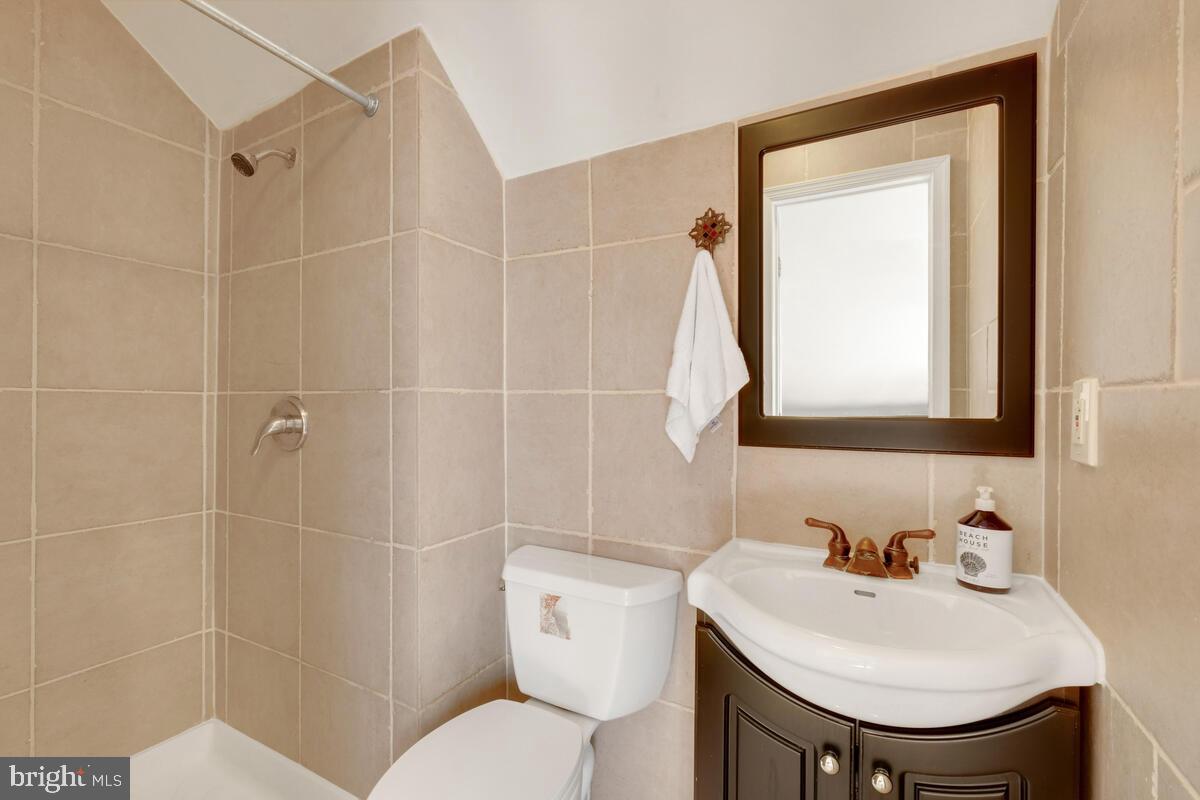 REGENCY ESTATES - Residential