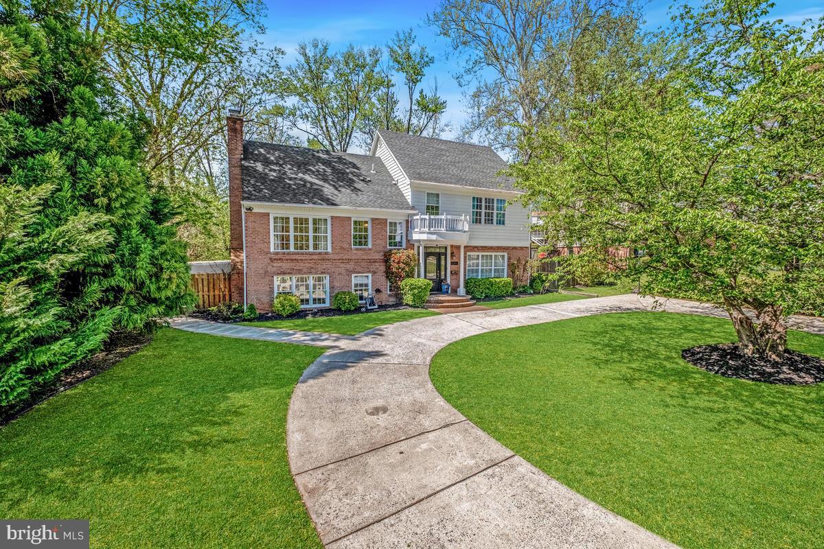 REGENCY ESTATES - Residential