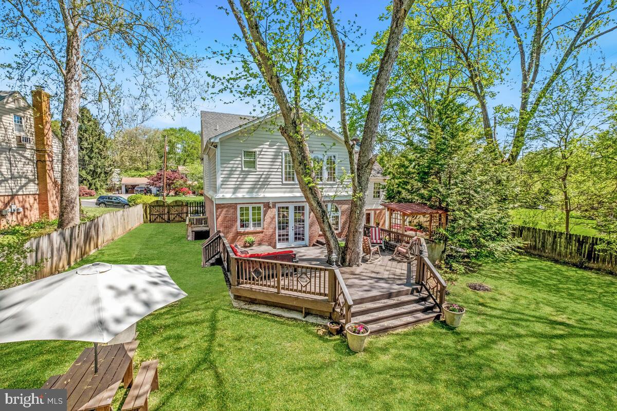 REGENCY ESTATES - Residential