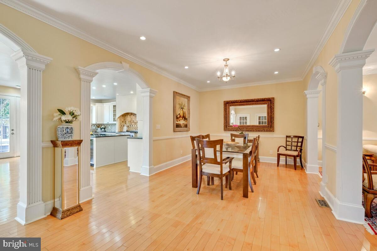 REGENCY ESTATES - Residential