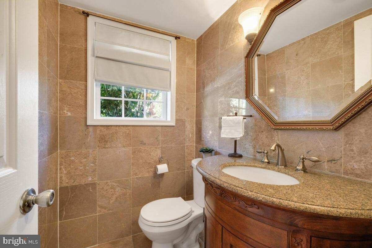 REGENCY ESTATES - Residential