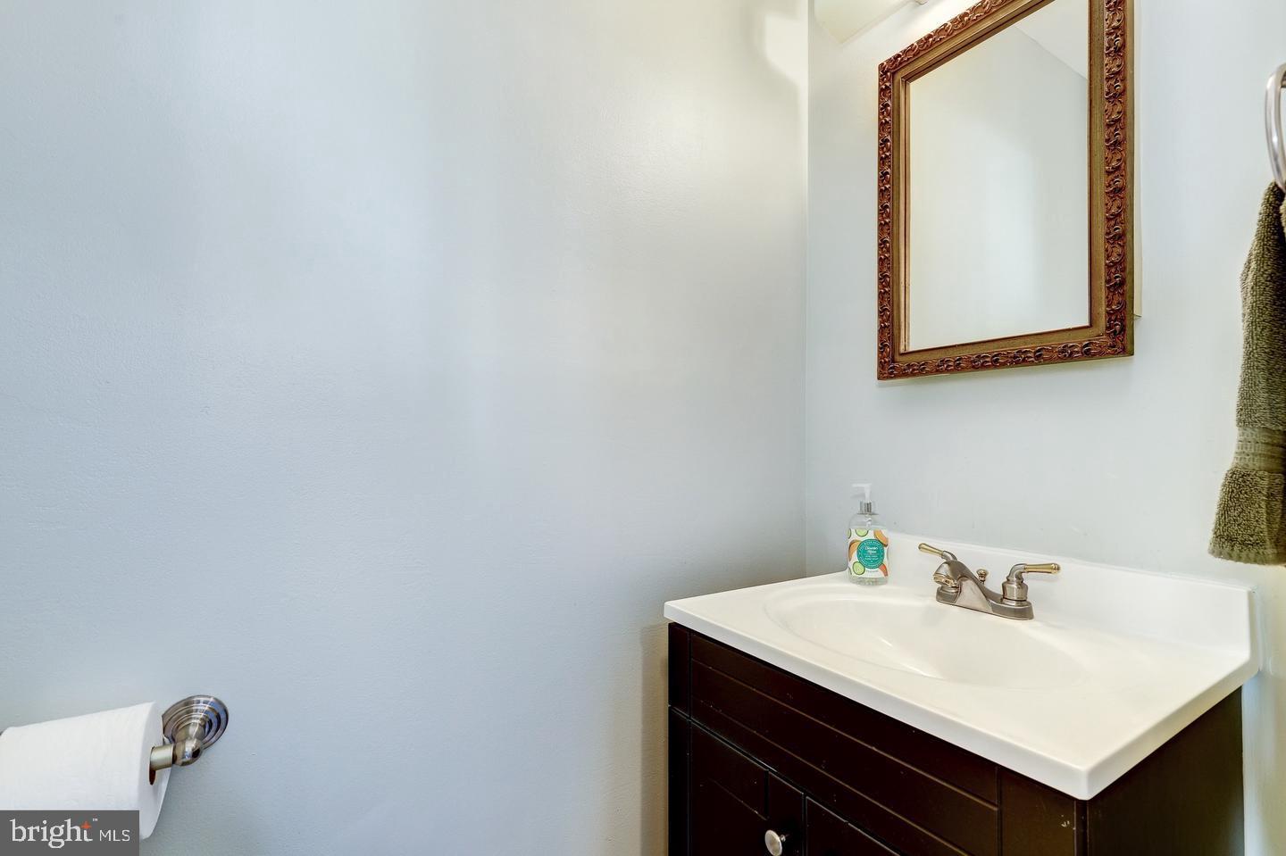 THE MEADOWS - Residential Lease