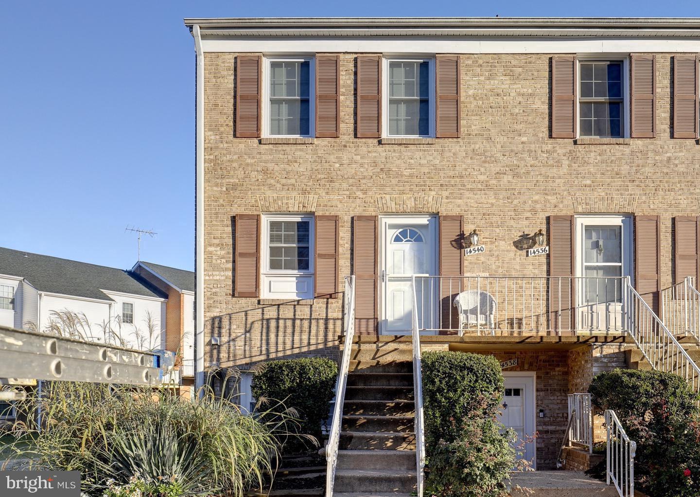 THE MEADOWS - Residential Lease