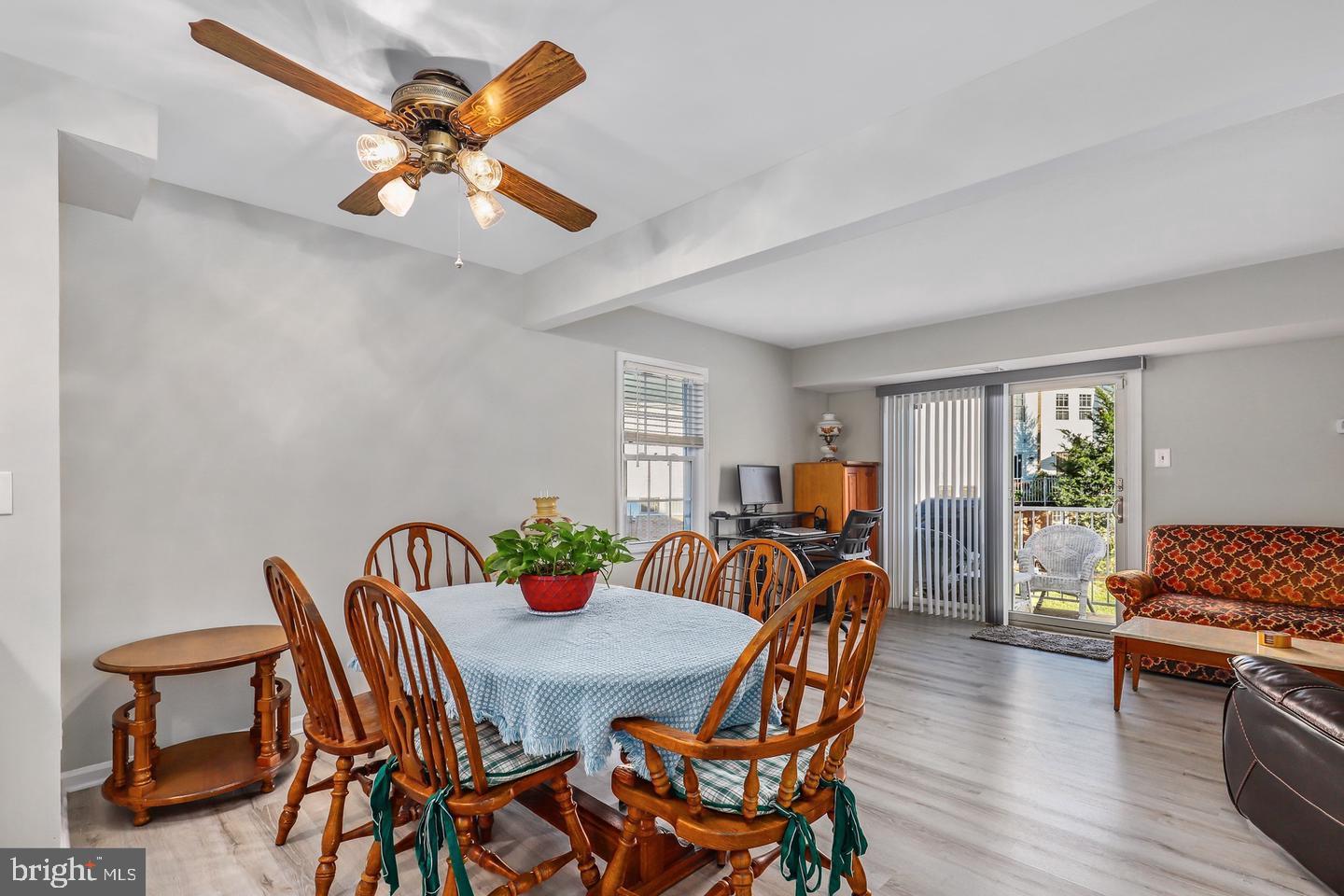 THE MEADOWS - Residential Lease