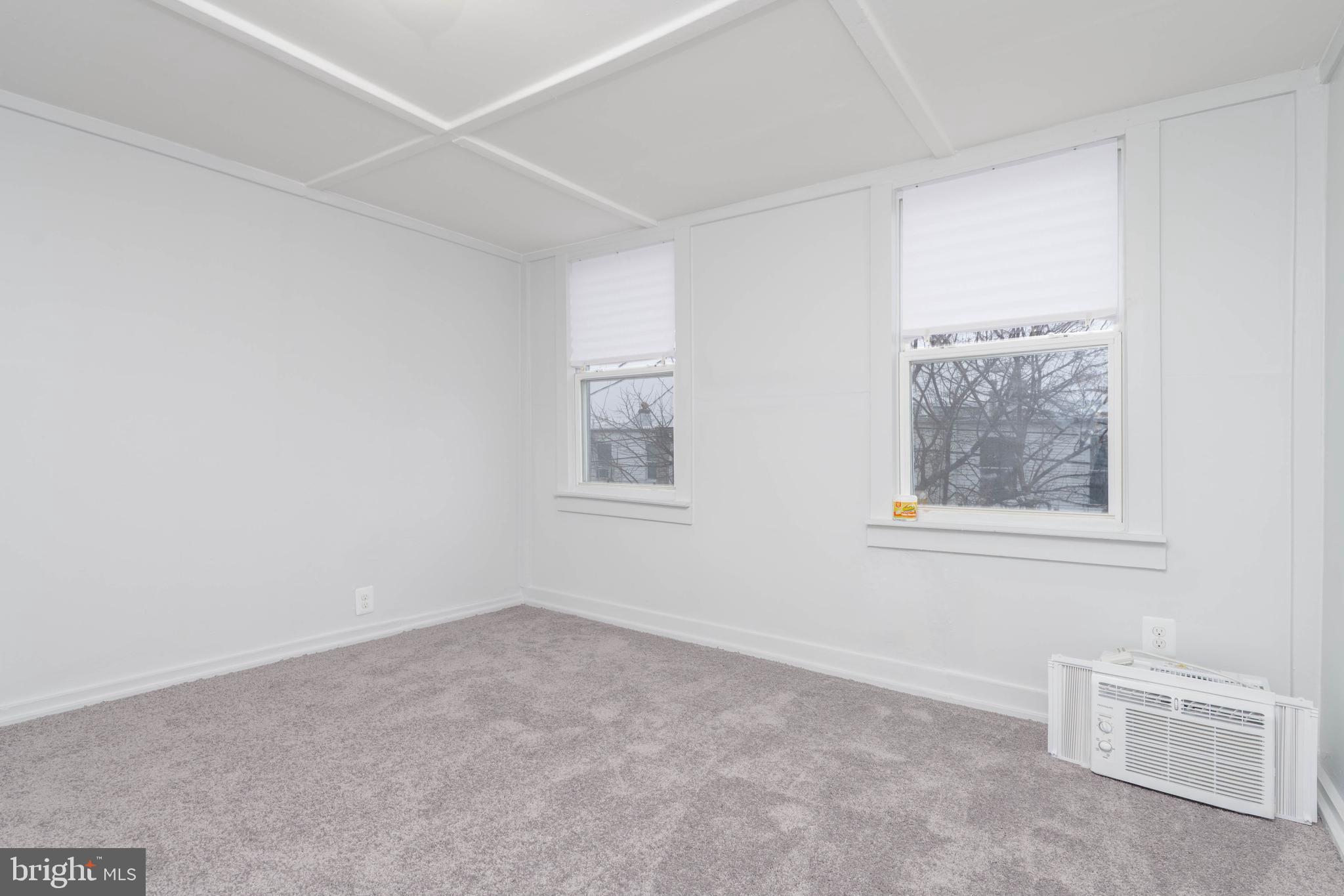 HIGHLANDTOWN - Residential