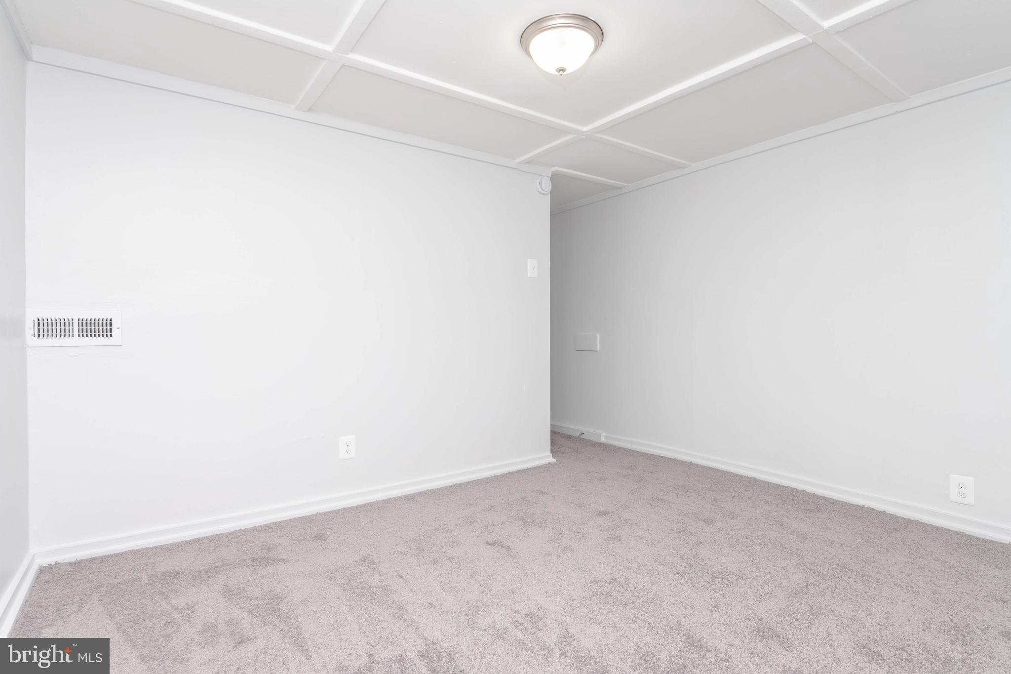 HIGHLANDTOWN - Residential