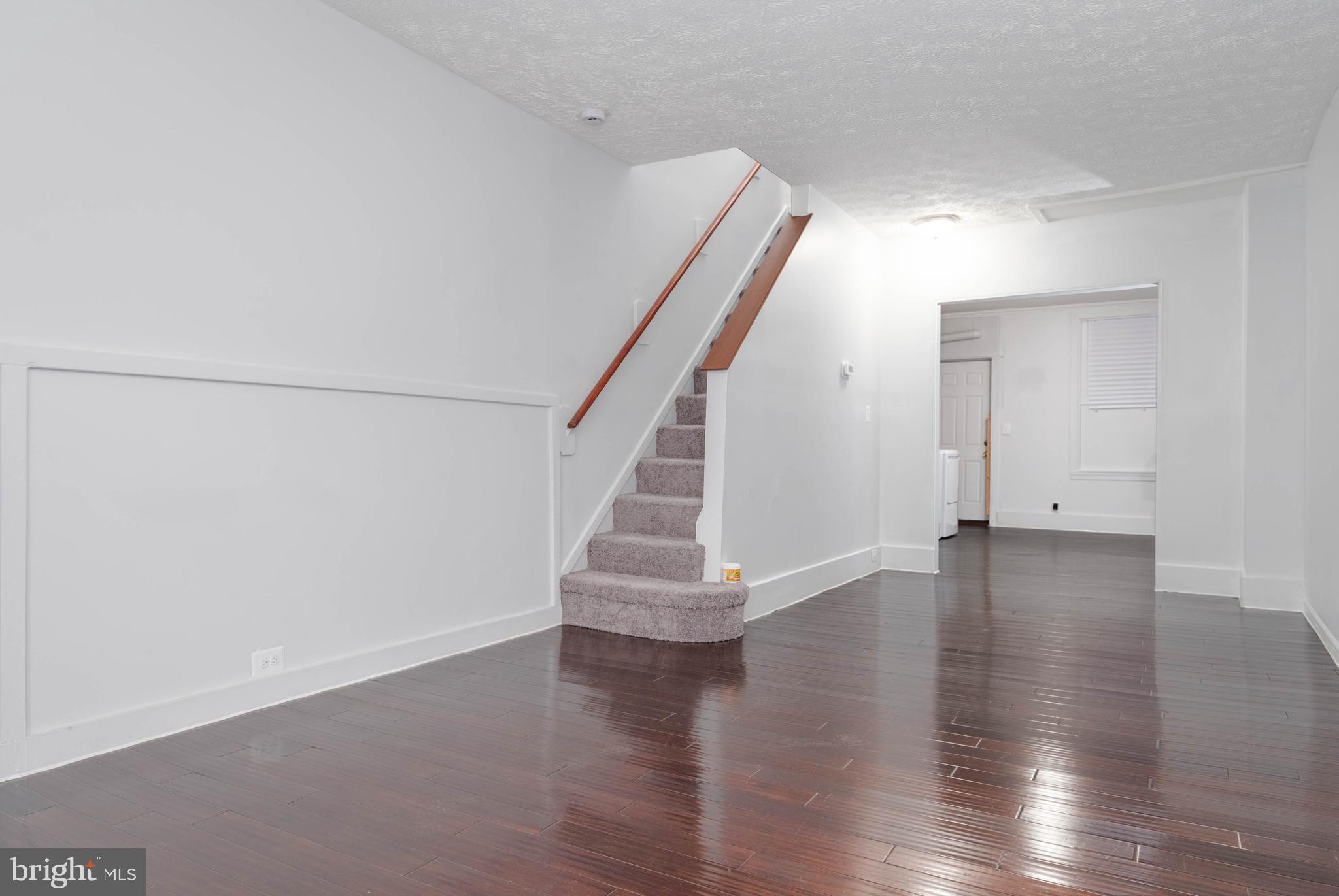 HIGHLANDTOWN - Residential