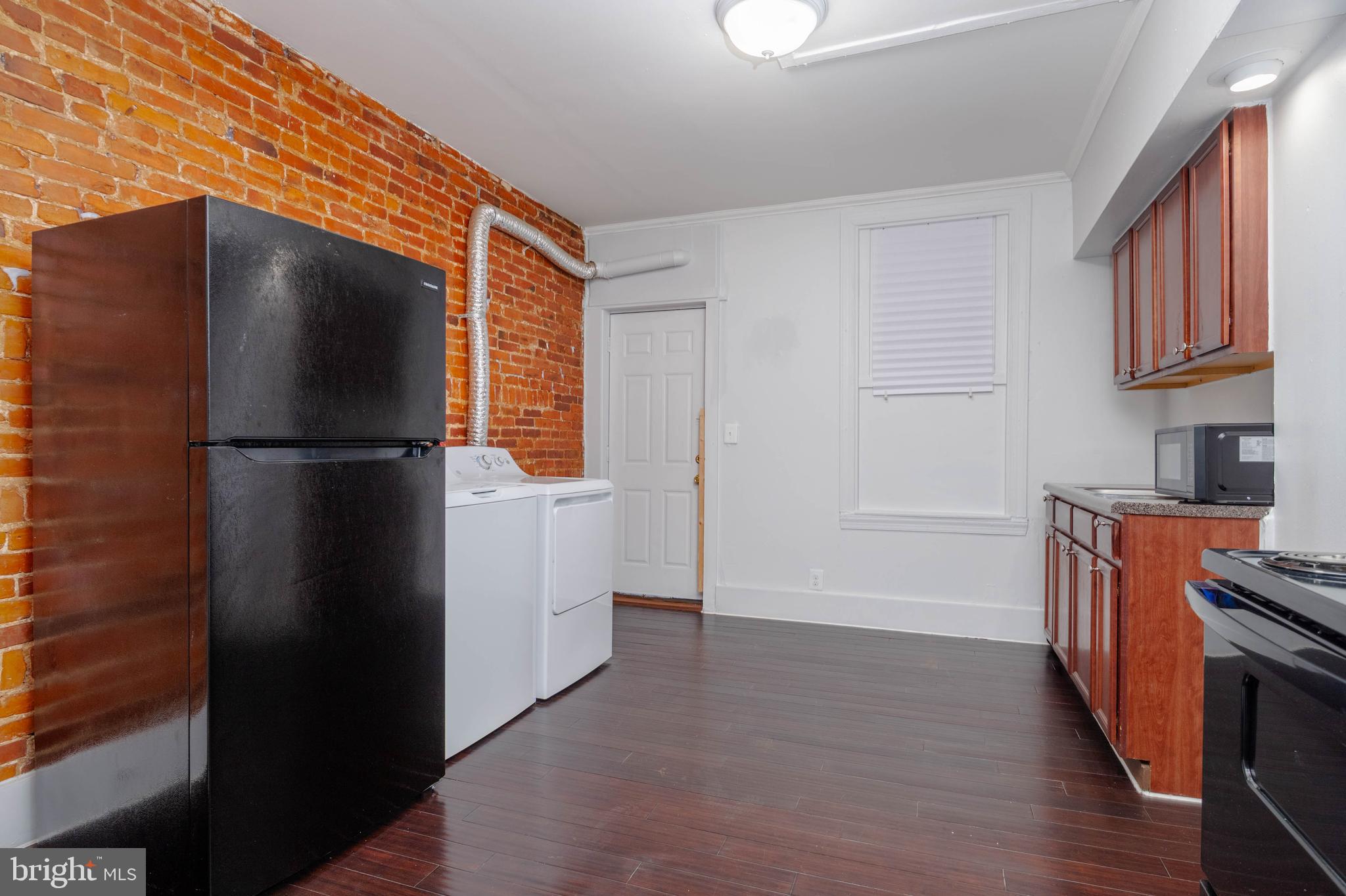 HIGHLANDTOWN - Residential