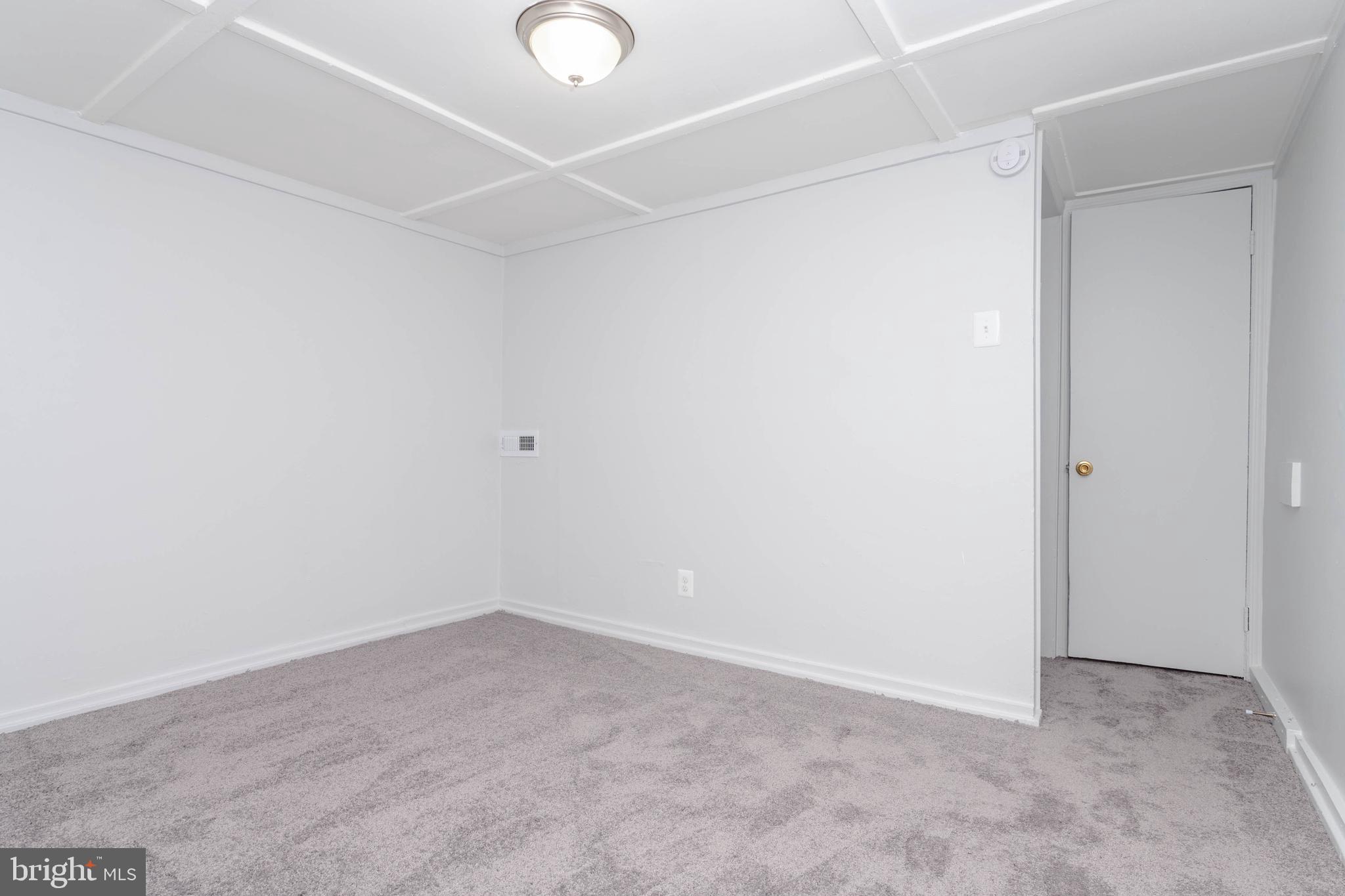 HIGHLANDTOWN - Residential