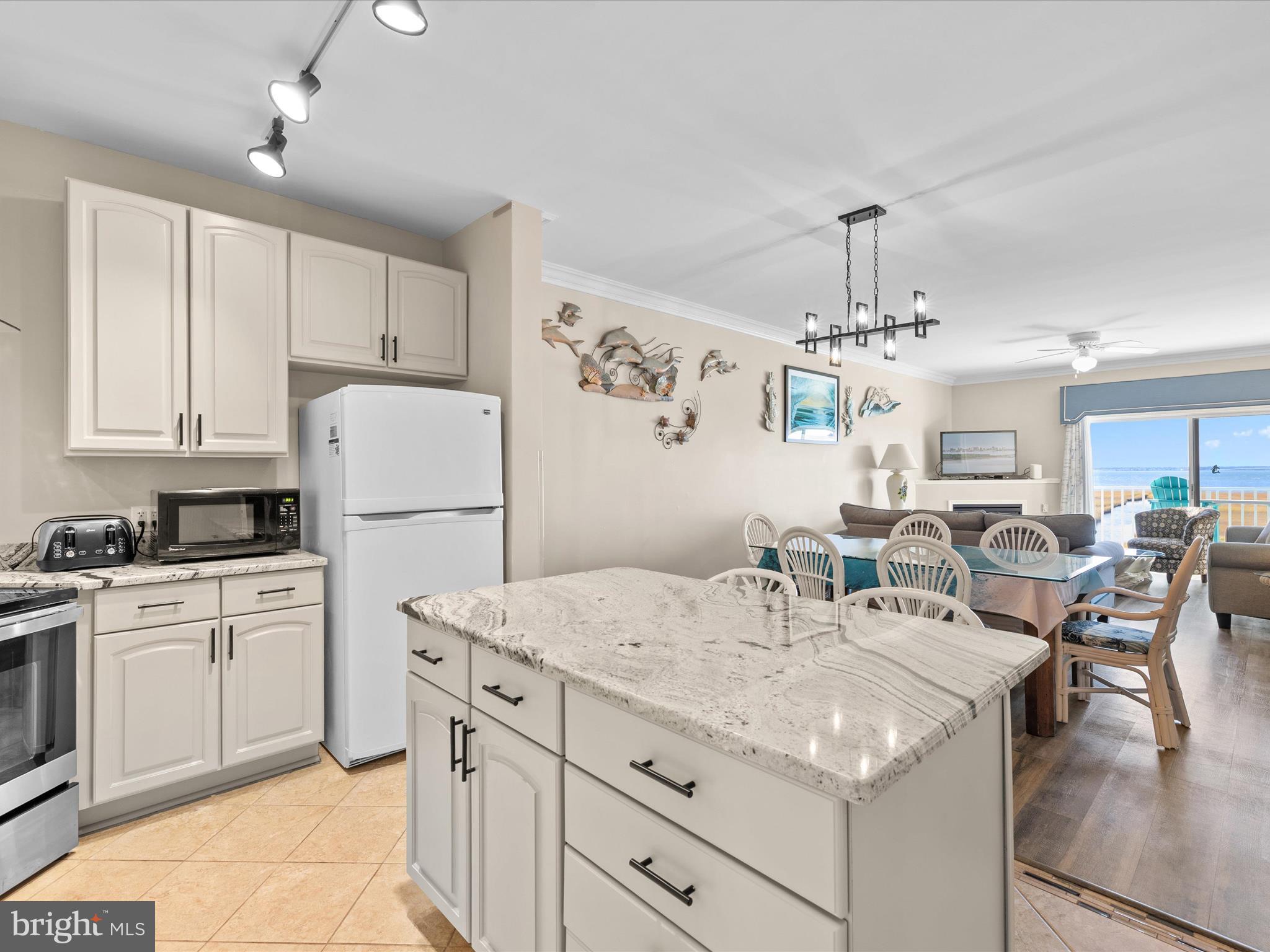 105 56TH STREET 205 P1