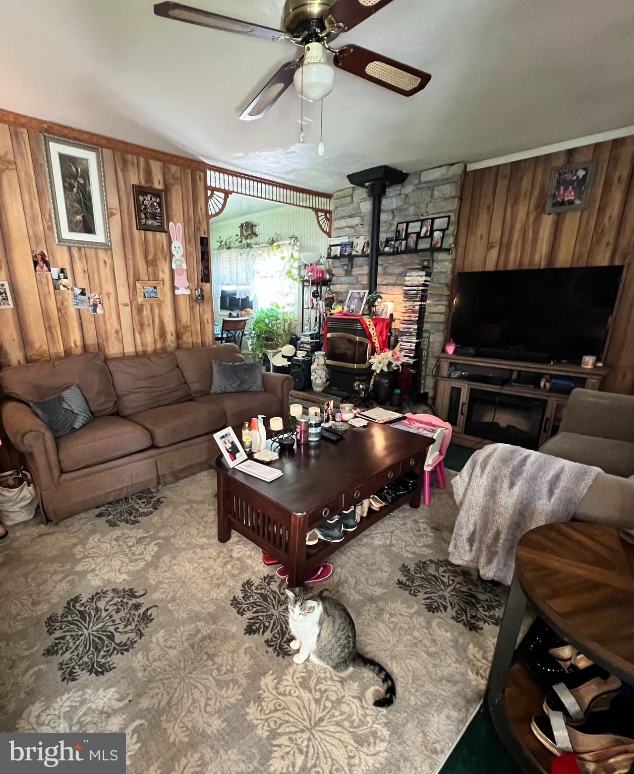 605 SEQUOIA DRIVE