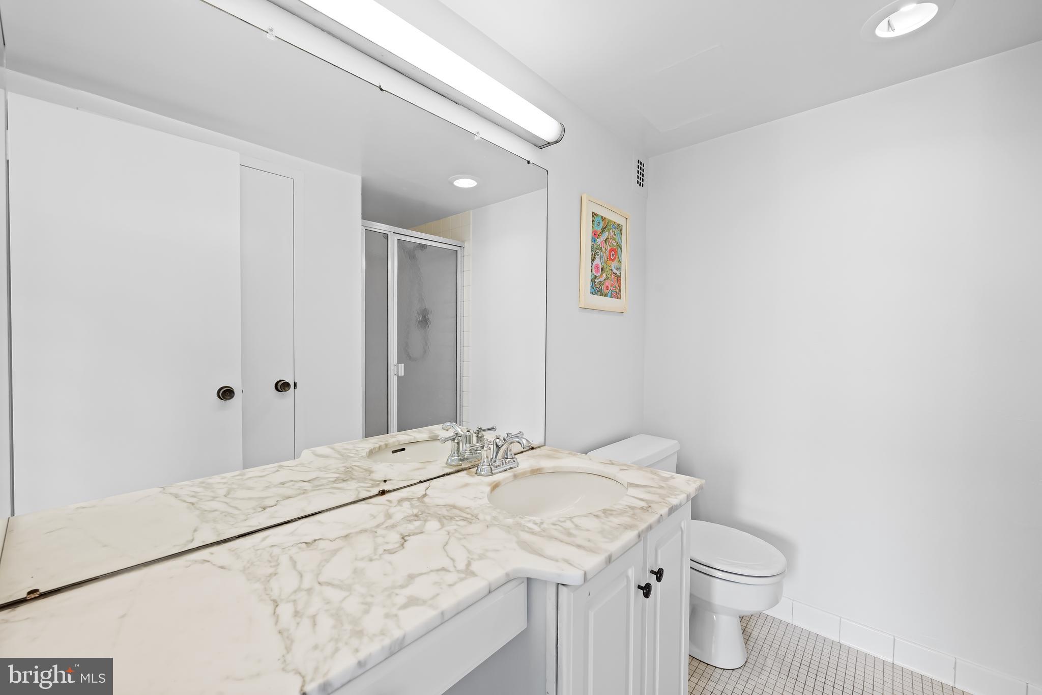 CHARLES VILLAGE - Residential Lease