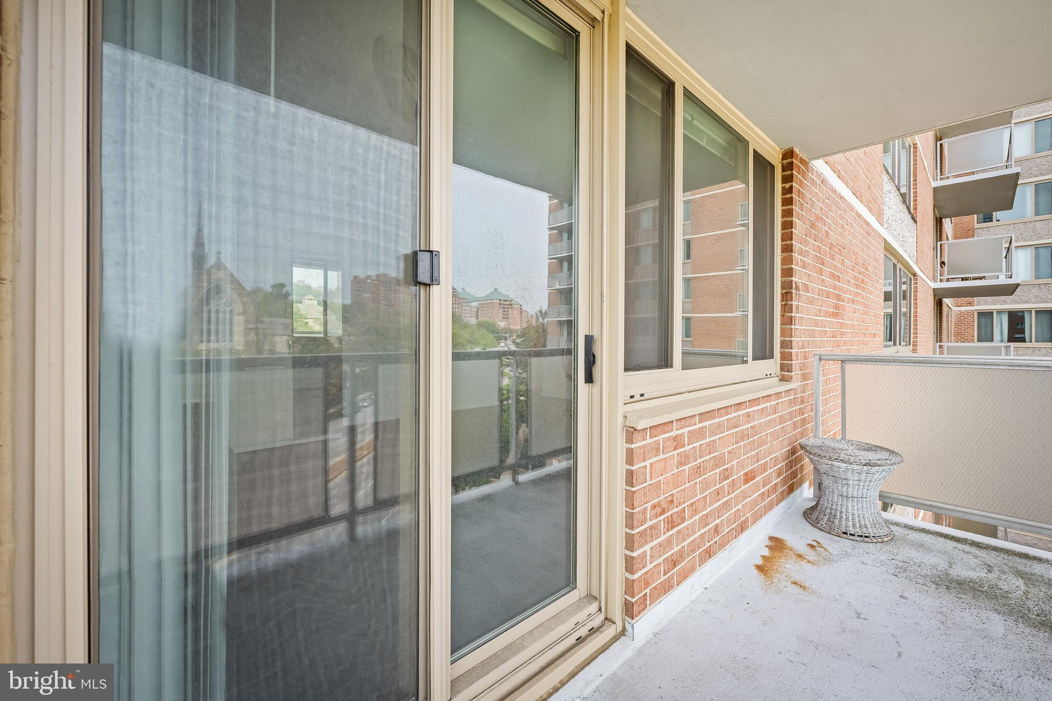 CHARLES VILLAGE - Residential Lease