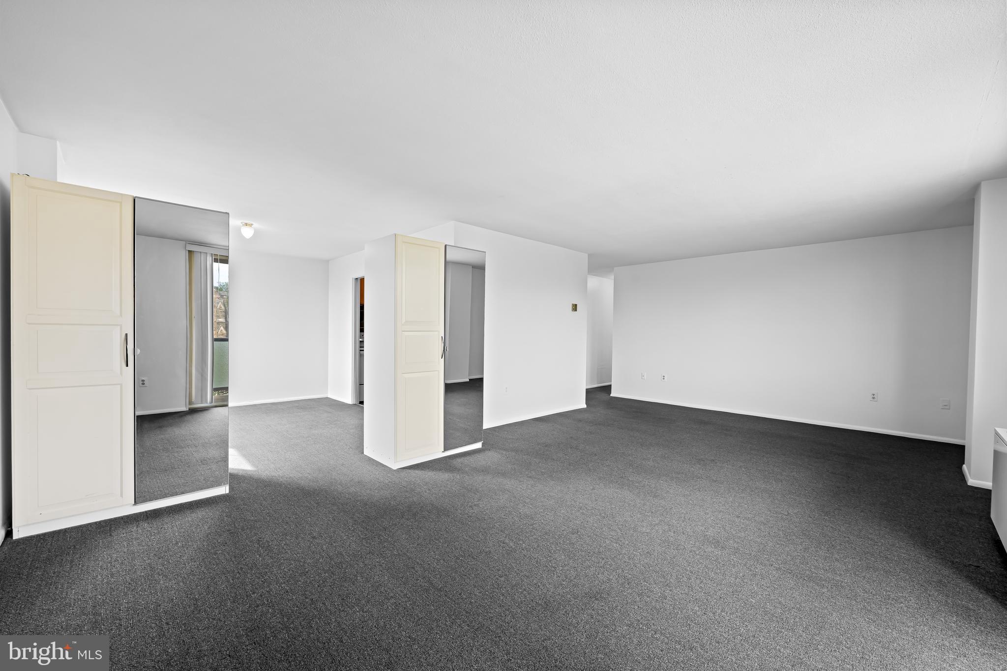 CHARLES VILLAGE - Residential Lease