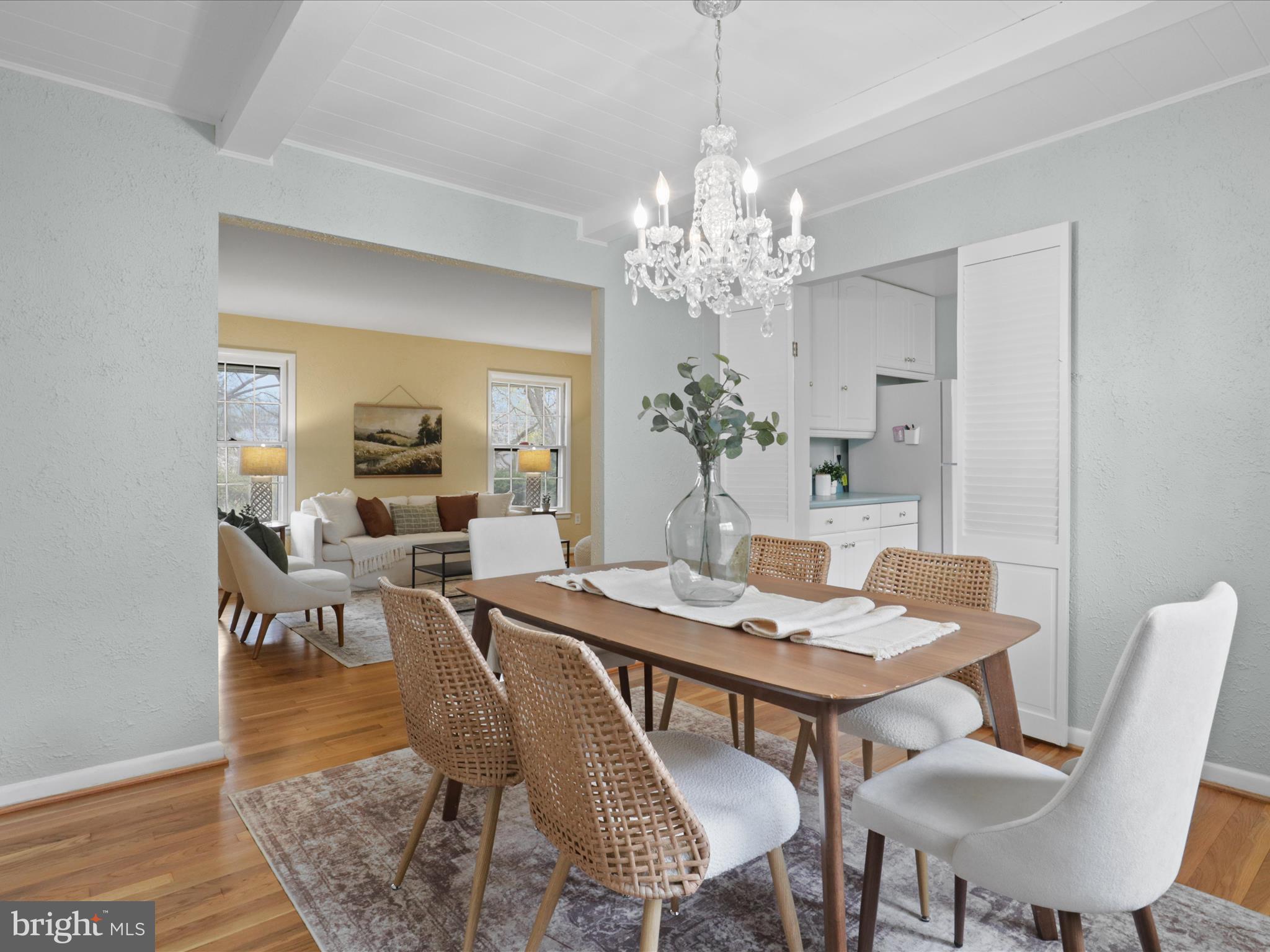 BEL PRE WOODS - Residential