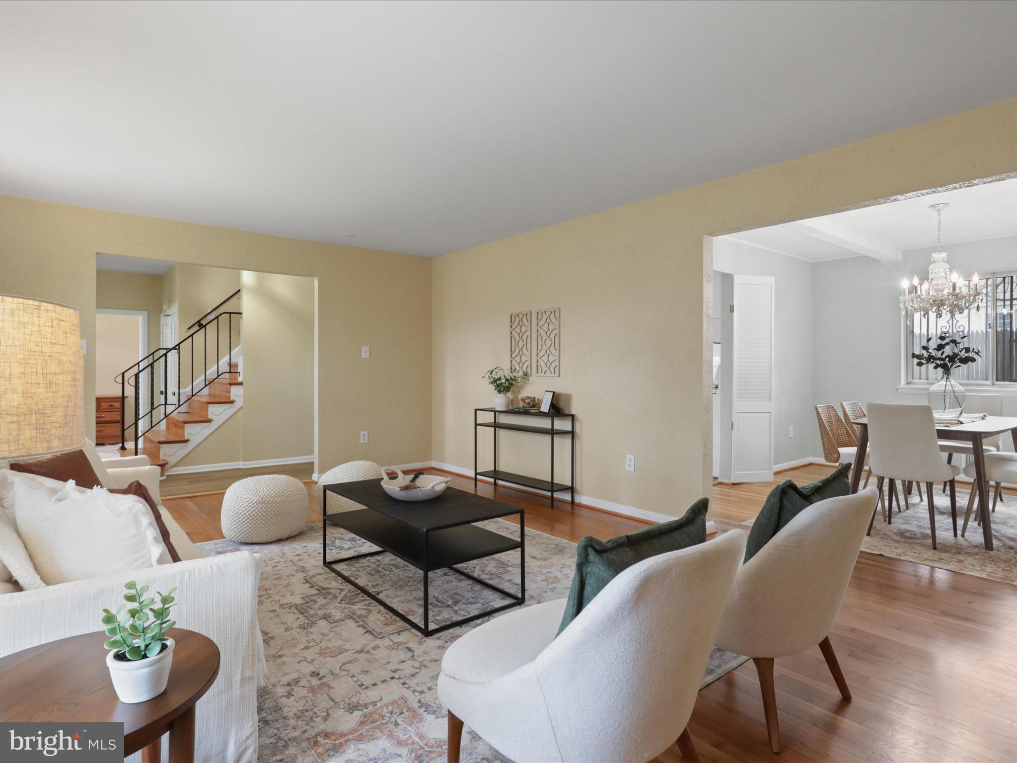 BEL PRE WOODS - Residential