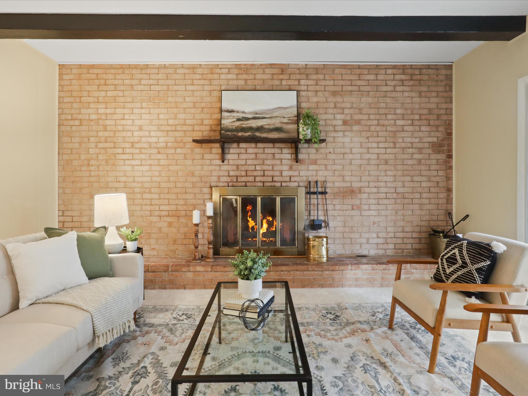 BEL PRE WOODS - Residential