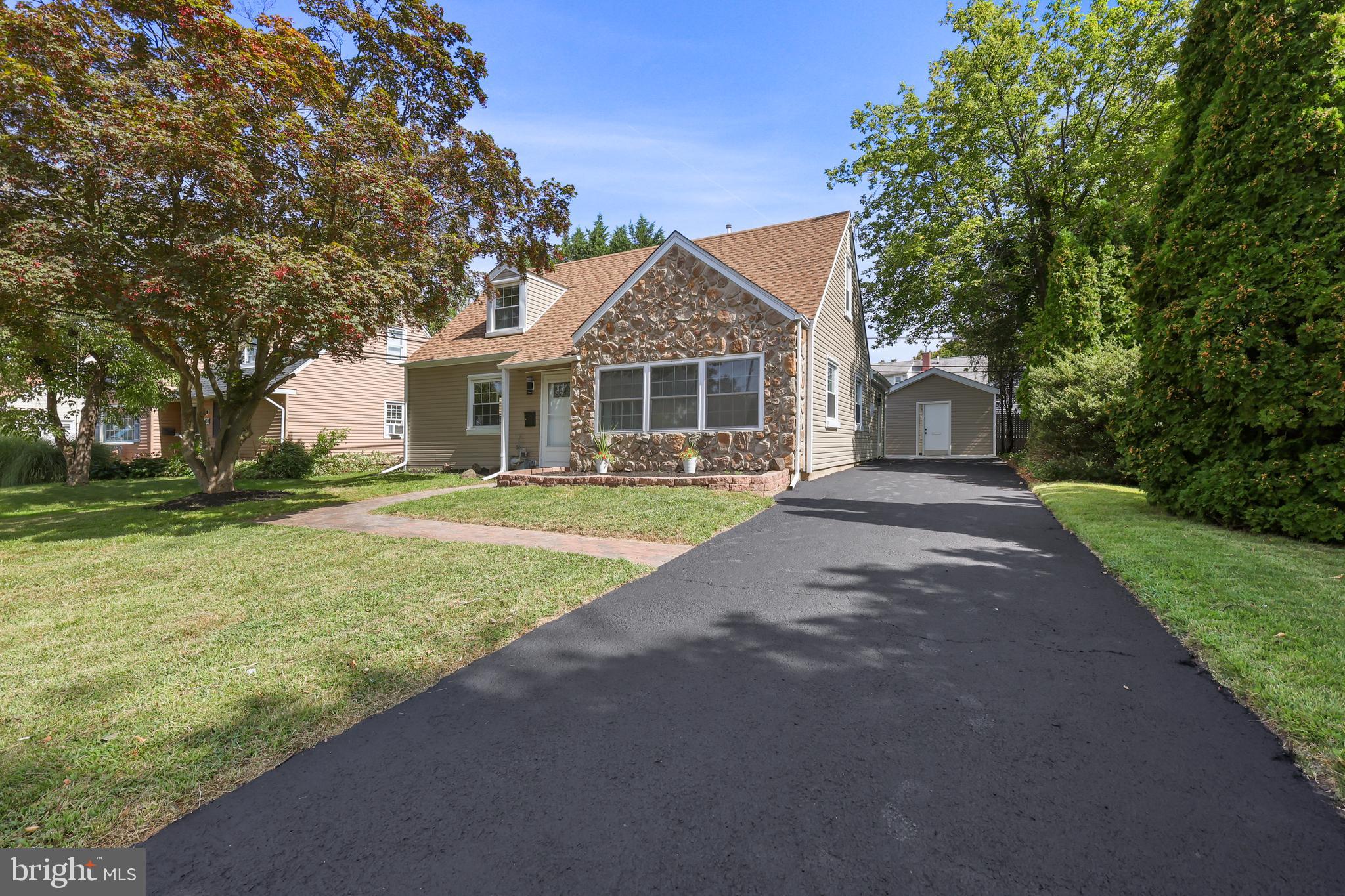 Nestled on a quiet, tree-lined street in the highly regarded Upper Moreland School District, this beautifully updated 4-bedroom, 2-bathroom home blends modern convenience with timeless character m and ready to unpack.
The inviting main level features a bright living area with crown molding and recessed lighting, a fully updated kitchen with stainless steel appliances, and a stunning family room with vaulted ceilings and skylights that flood the space with natural light. Two spacious bedrooms and a full bathroom on the first floor provide flexibility for guests, a home office, or convenient one-floor living.
Upstairs, you’ll find two additional bedrooms and a second full bathroom, creating a private retreat for family or overnight guests.
Step outside to enjoy the deck overlooking the backyard, perfect for morning coffee, summer gatherings, or gardening. The property offers just the right balance of relaxation and function, with a yard that invites creativity and outdoor fun.
Located within walking distance to schools, parks, and just minutes from shopping, dining, regional rail, and major roadways, this home offers both suburban serenity and easy access to Center City Philadelphia.